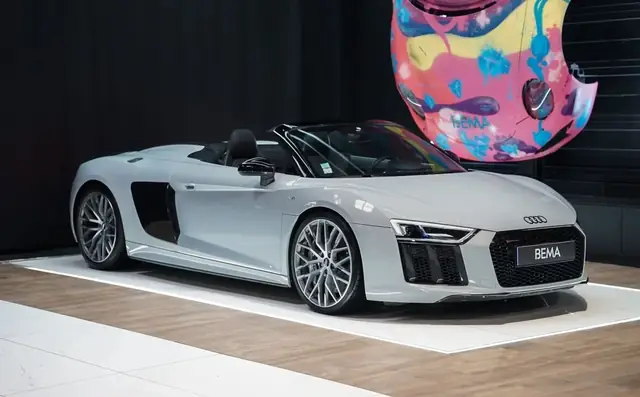 Audi R8