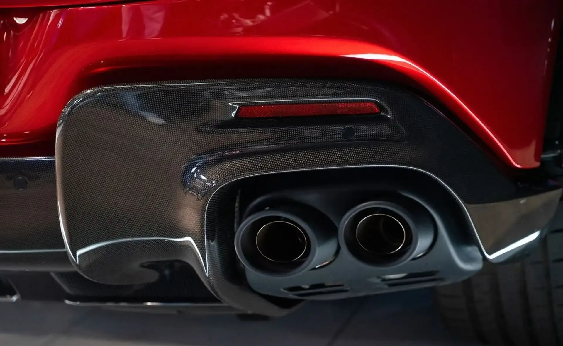 Ferrari Purosangue — photo 11