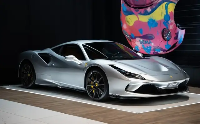 Ferrari F8