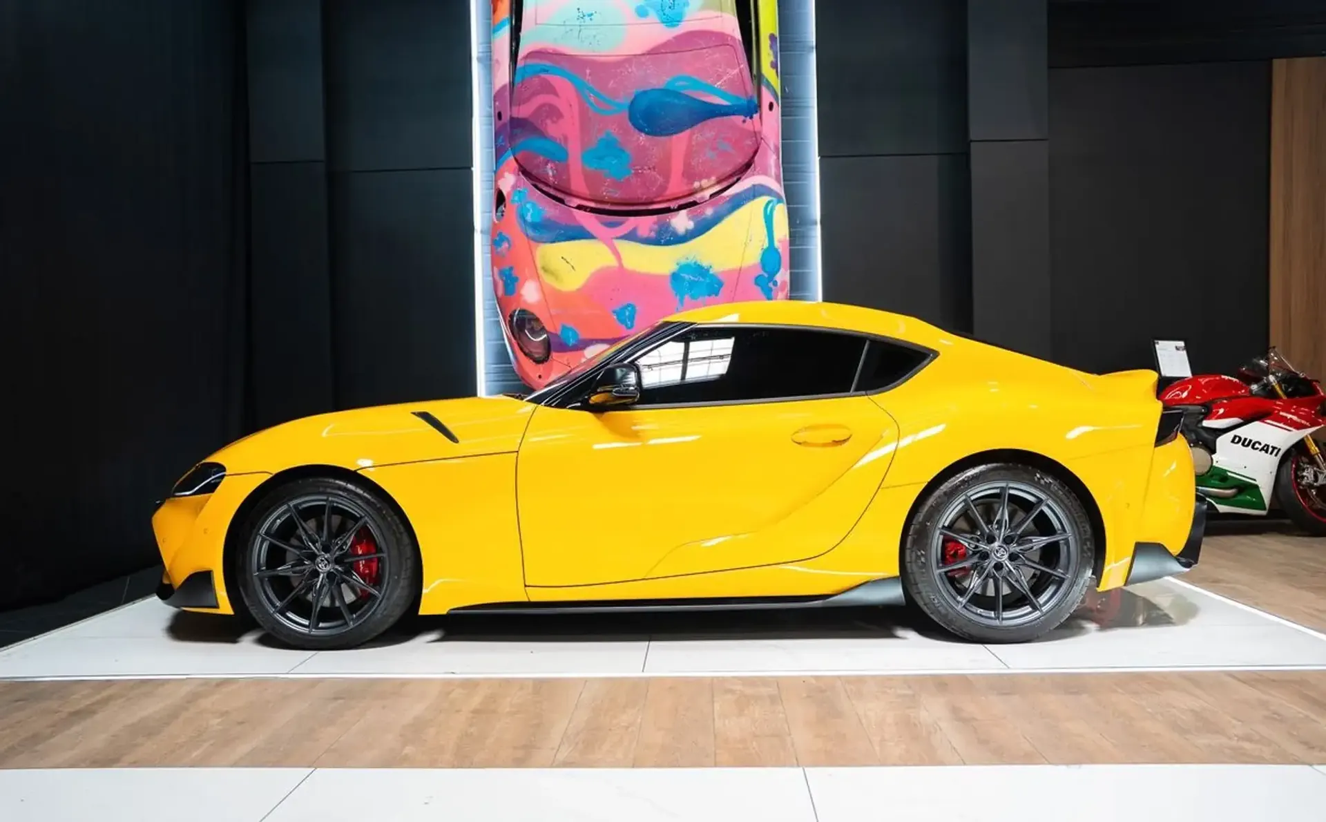 Toyota Supra — photo 9