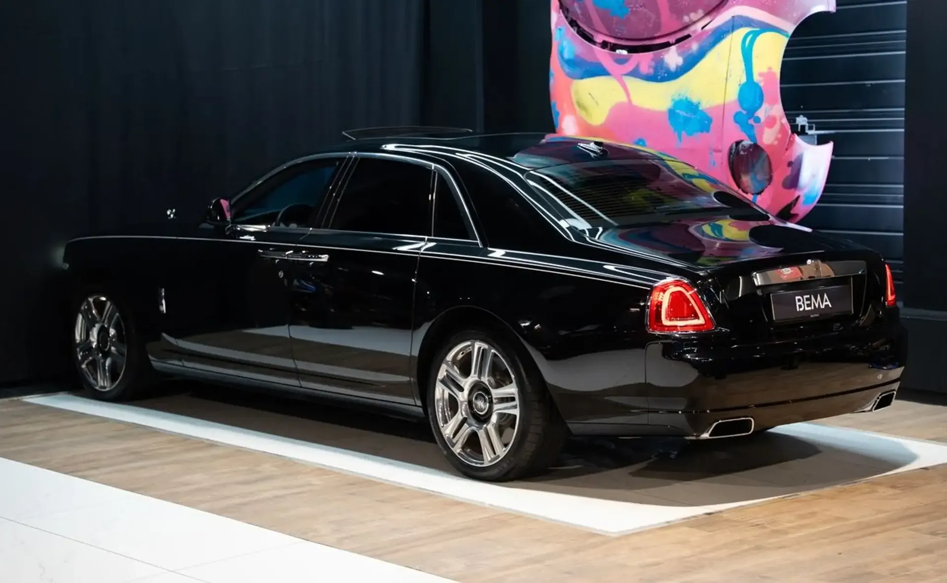 Rolls-Royce Ghost — photo 4