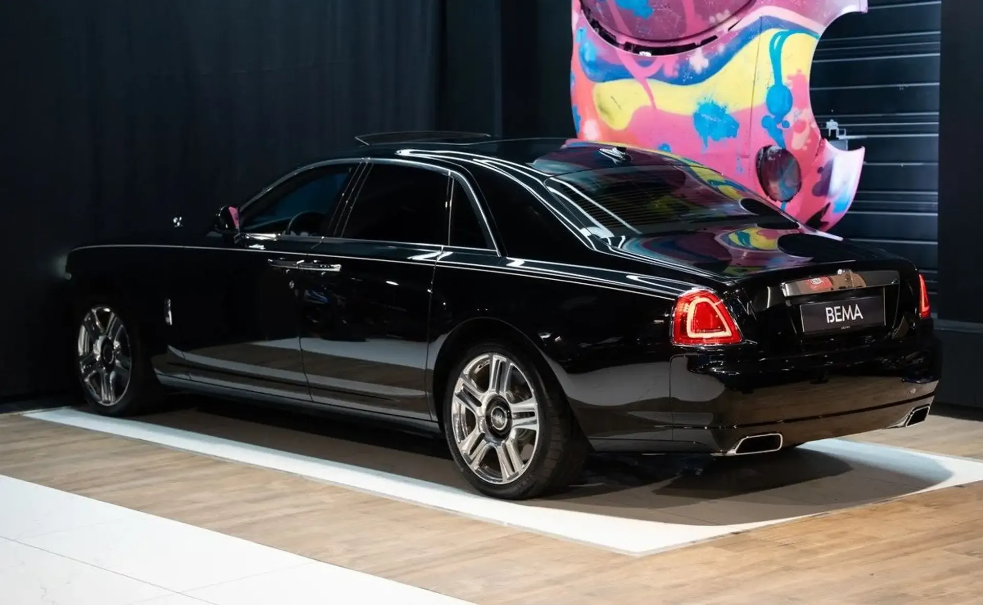 Rolls-Royce Ghost — photo 4