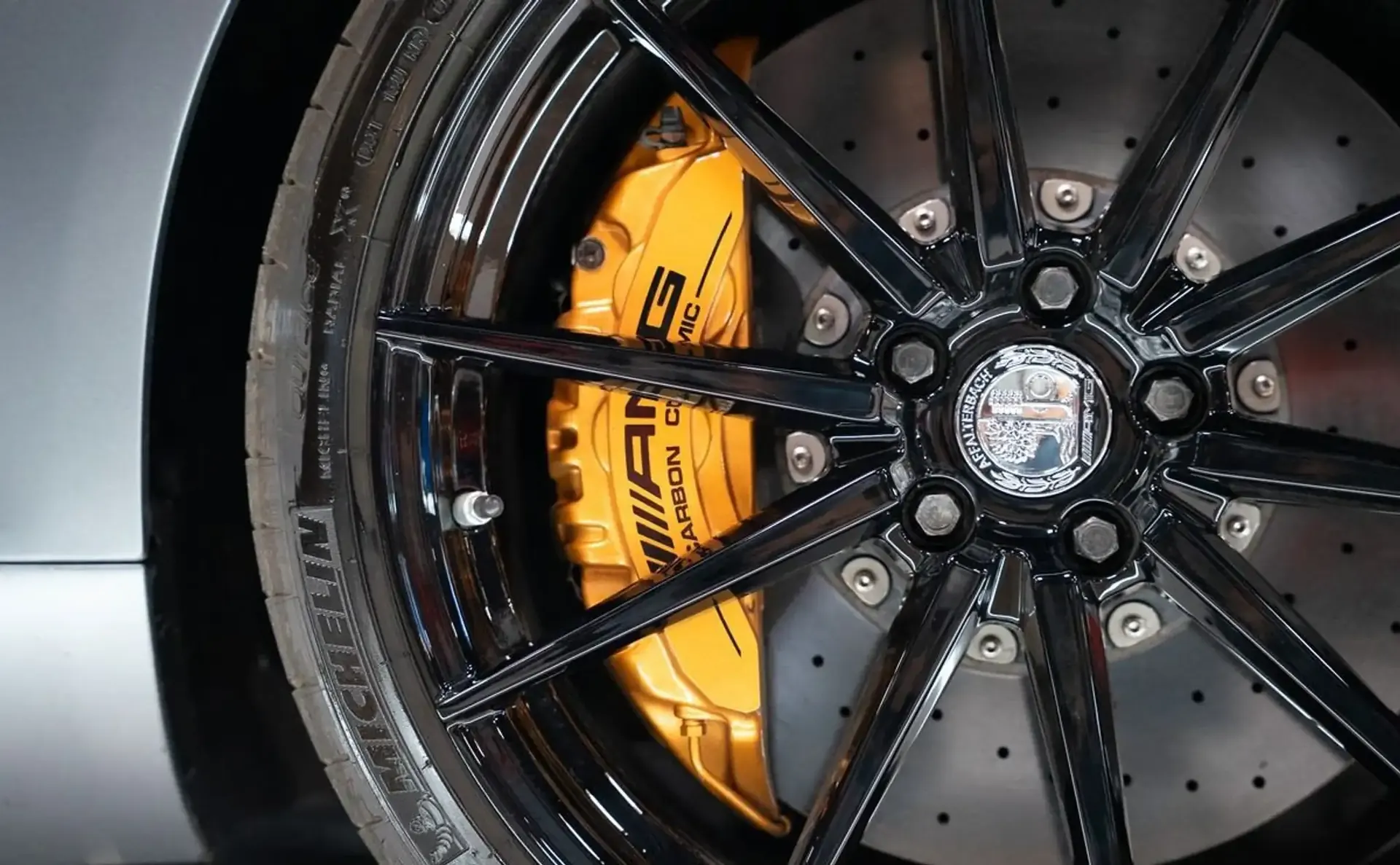 Mercedes-Benz AMG GT — photo 10