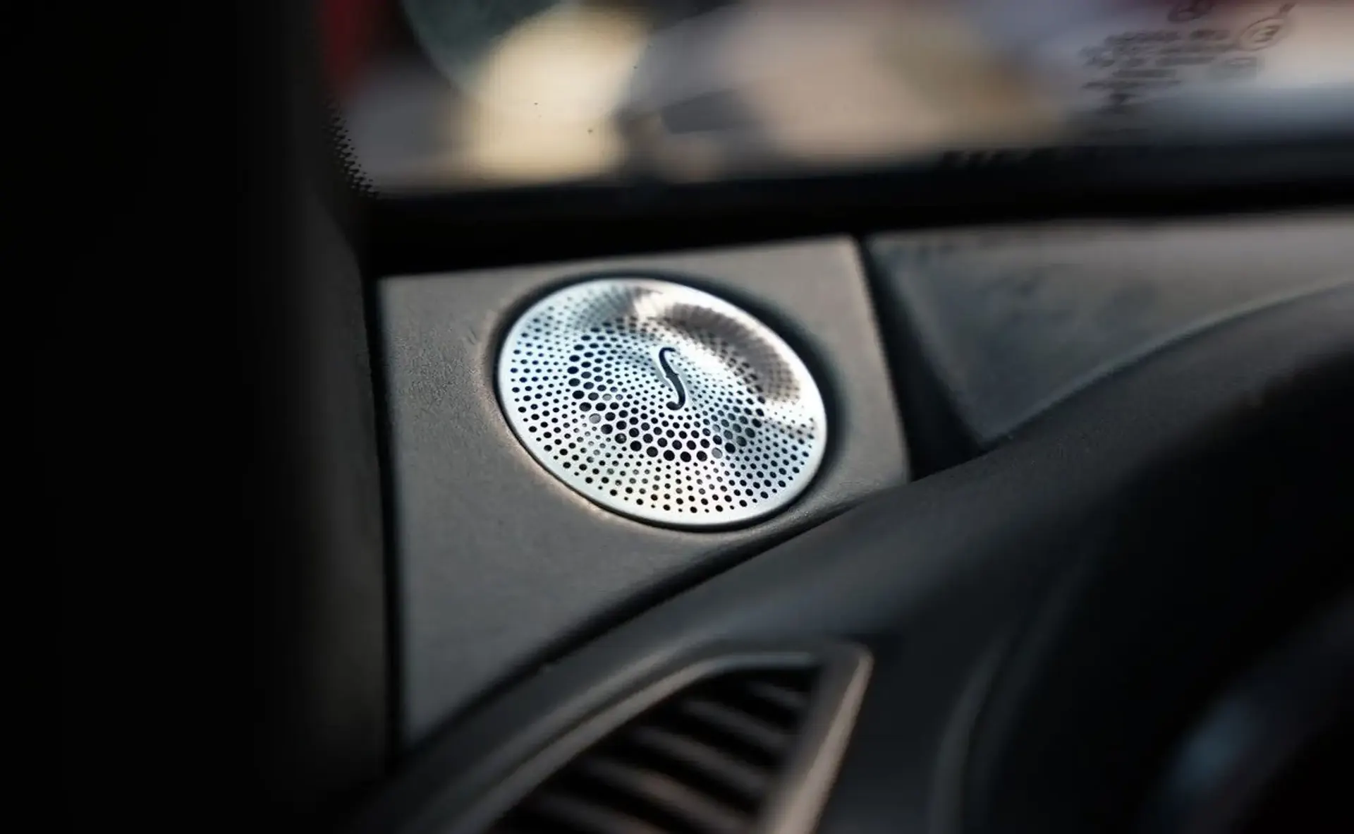 Mercedes-Benz AMG GT — photo 14