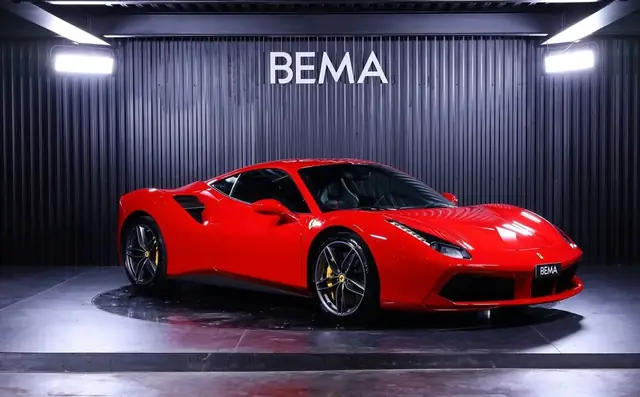 Ferrari 488