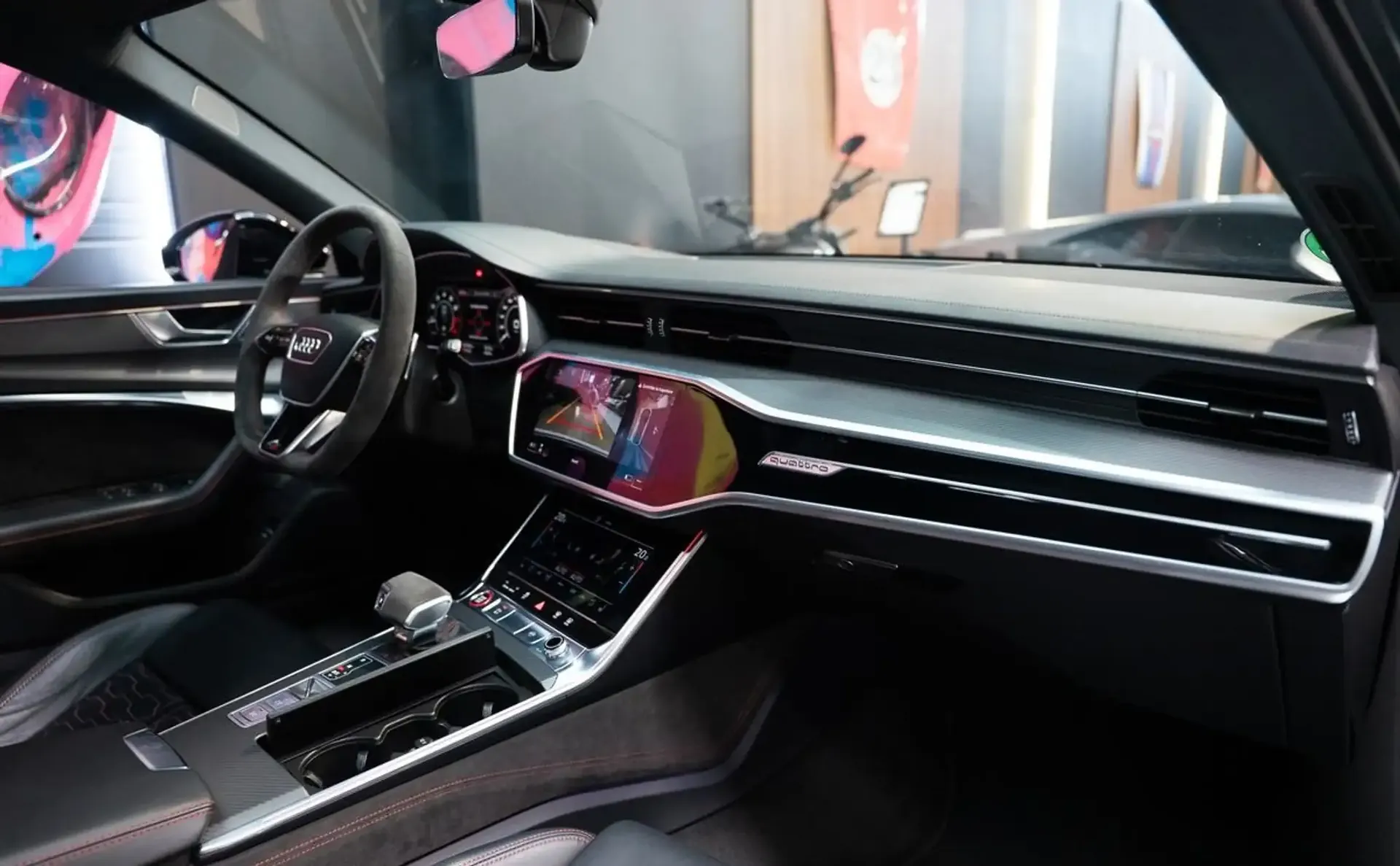 Audi RS6 — photo 9