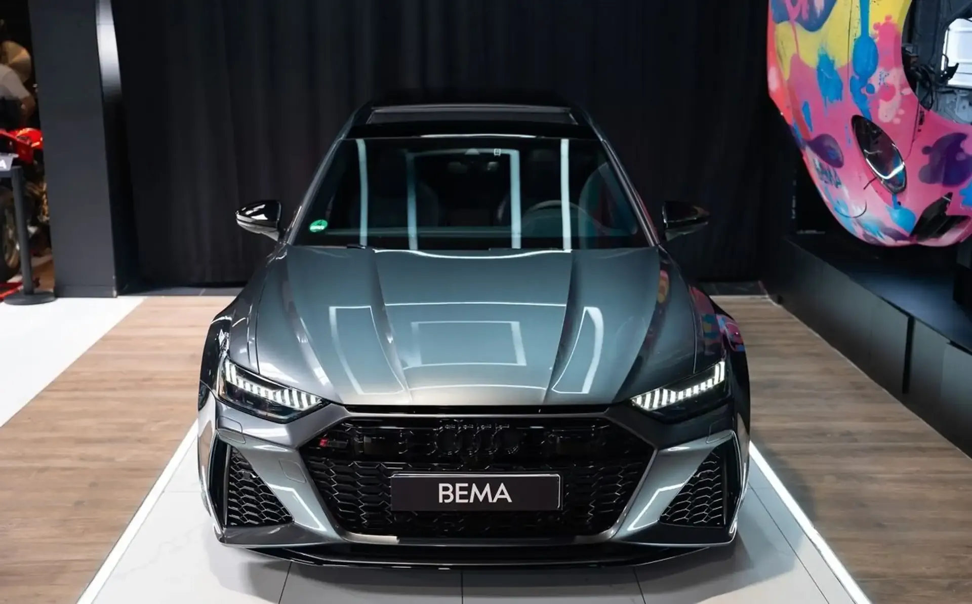 Audi RS6 — photo 2