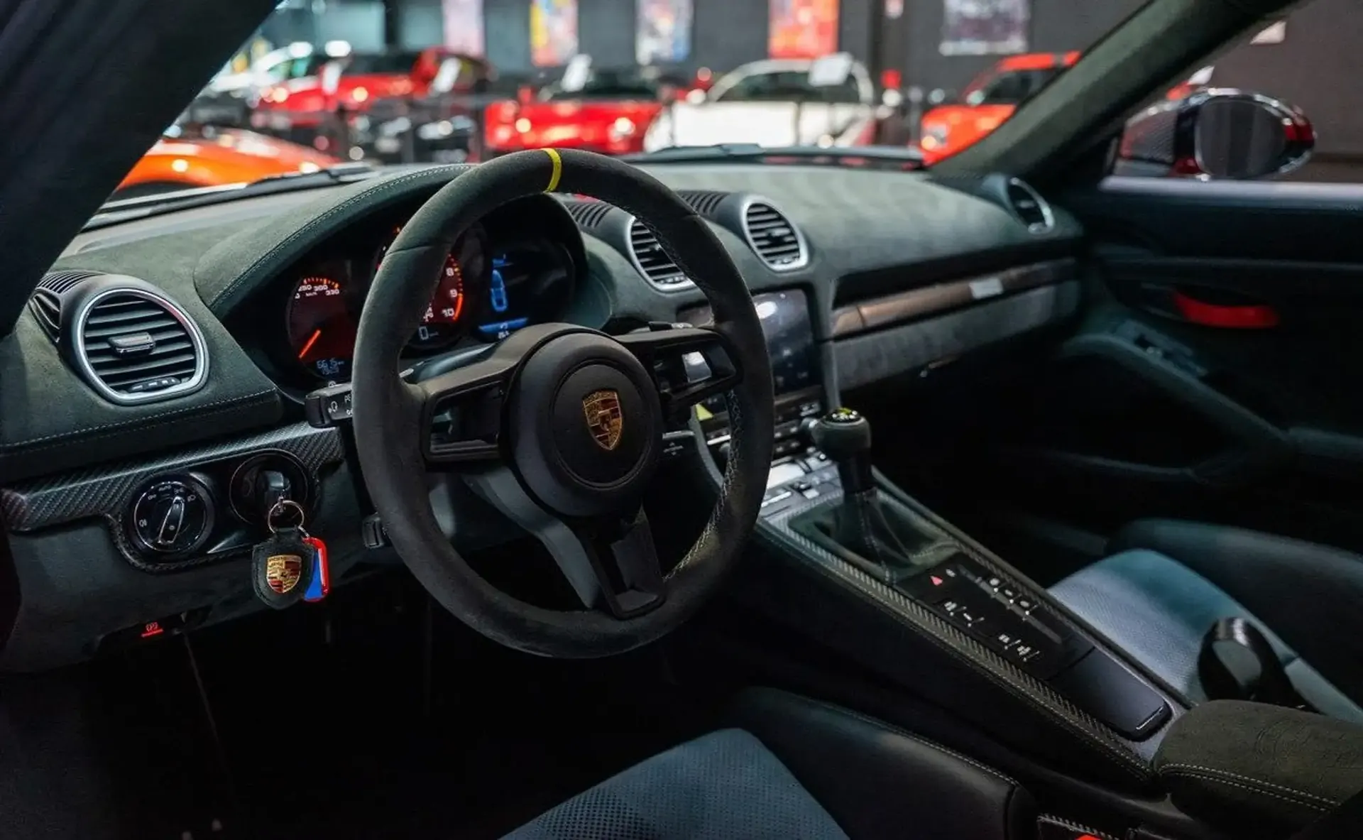 Porsche 718 — photo 8