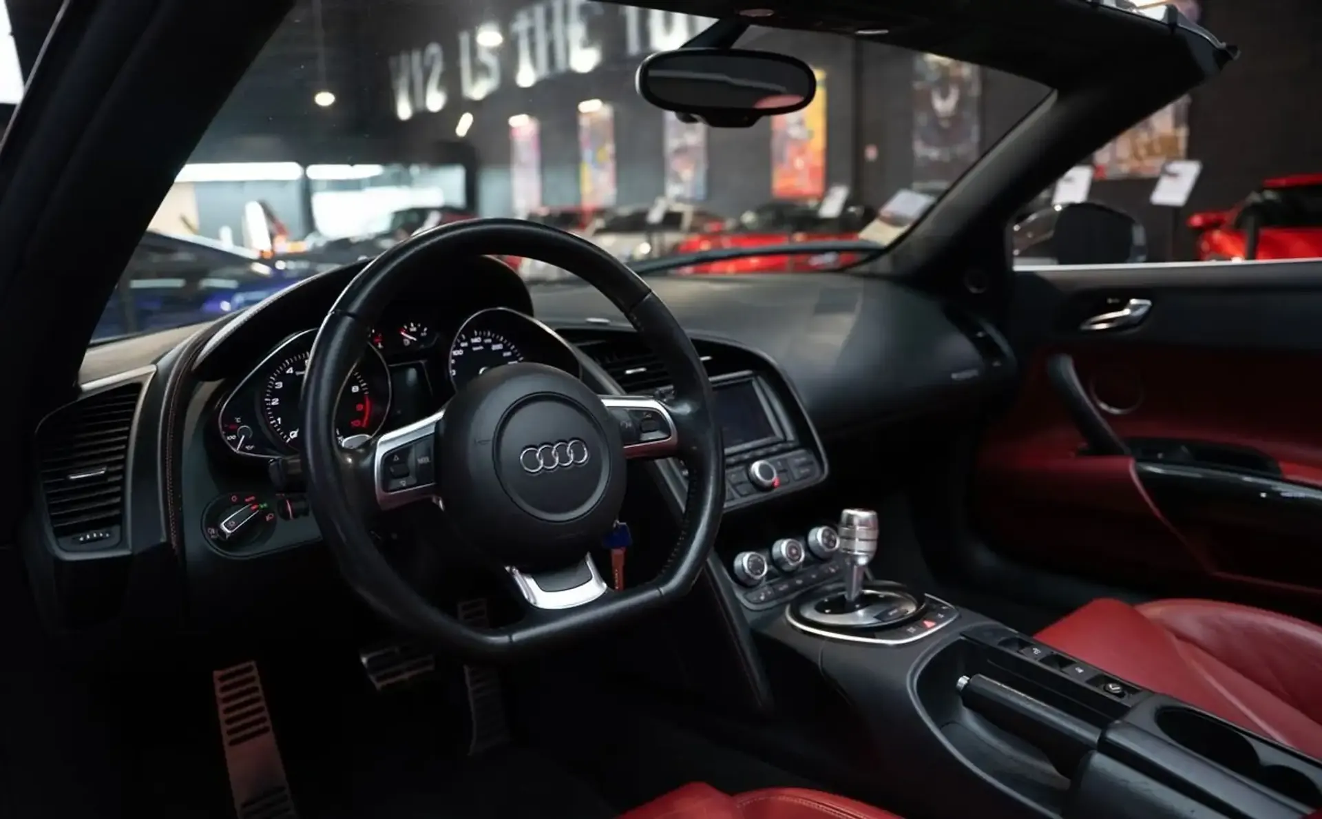 Audi R8 — photo 11