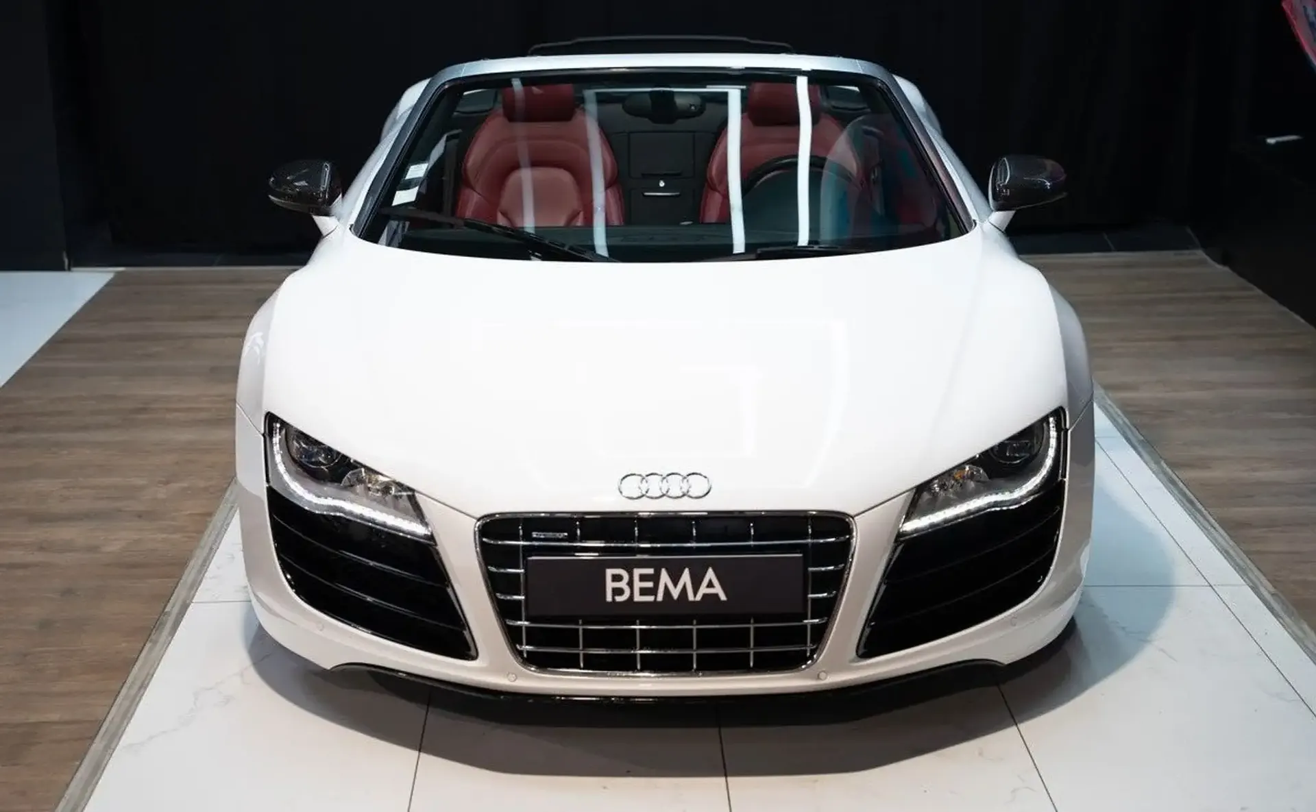 Audi R8 — photo 5