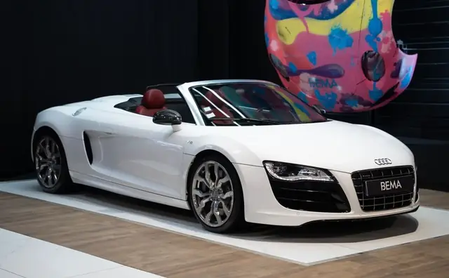 Audi R8