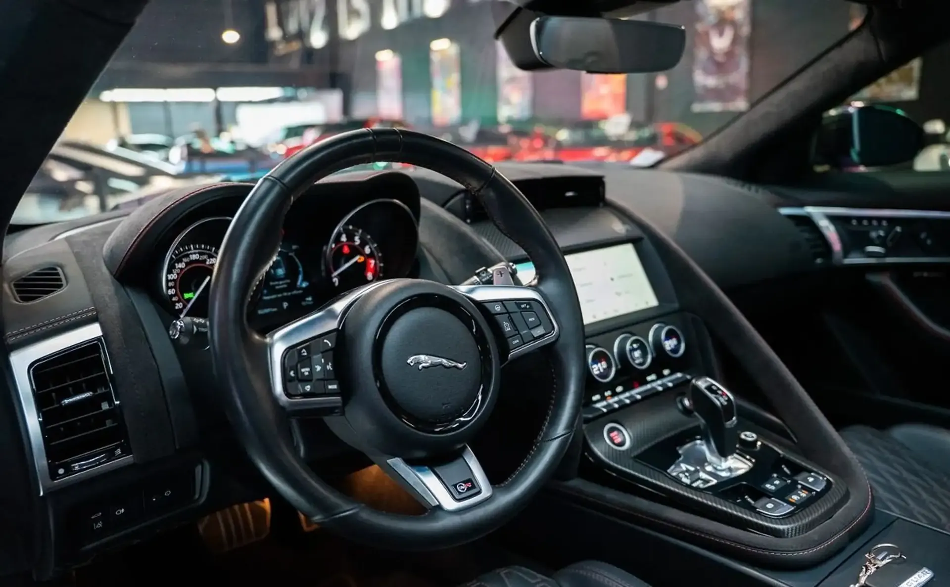 Jaguar F-Type — photo 4
