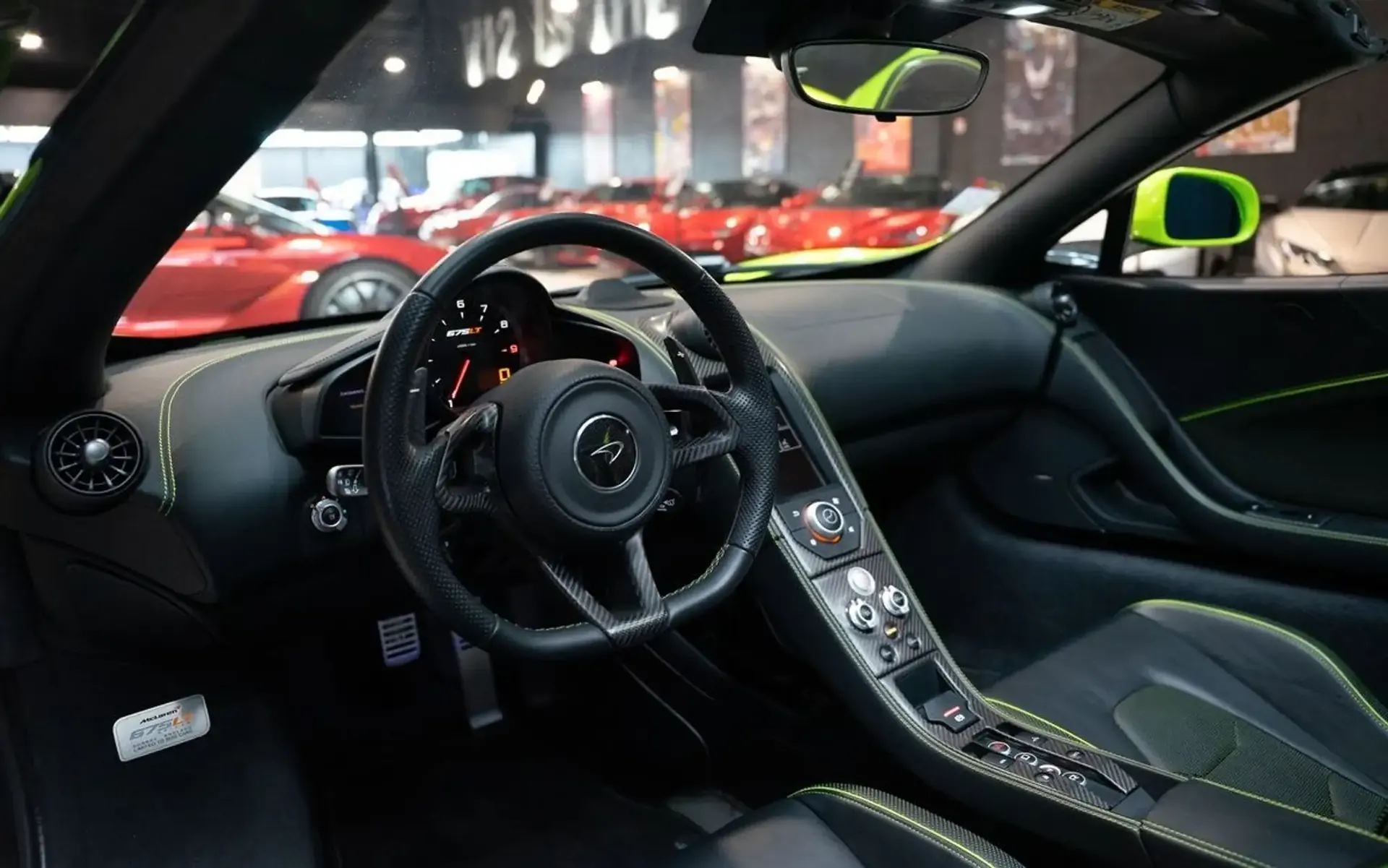 McLaren 675LT — photo 6