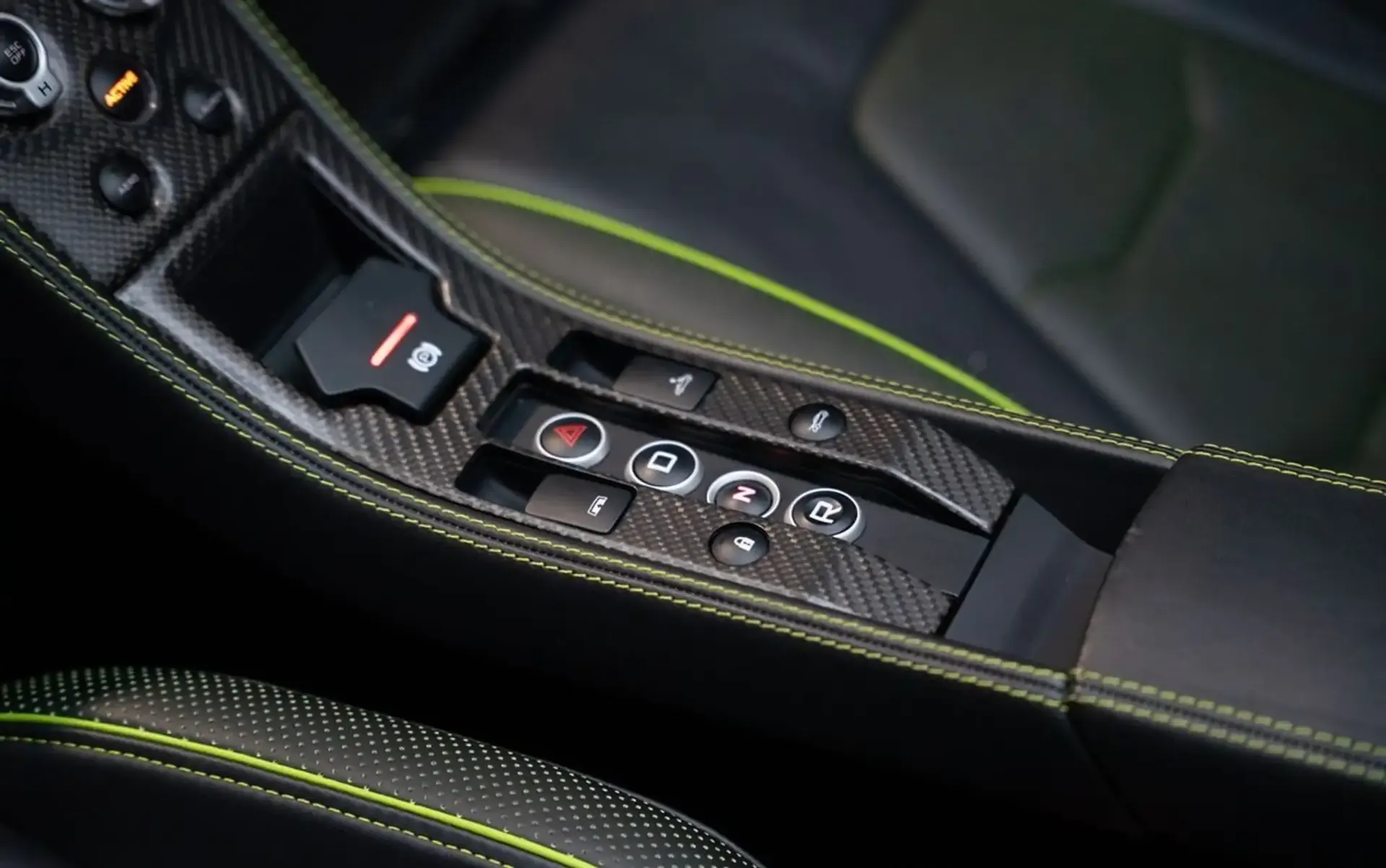 McLaren 675LT — photo 9
