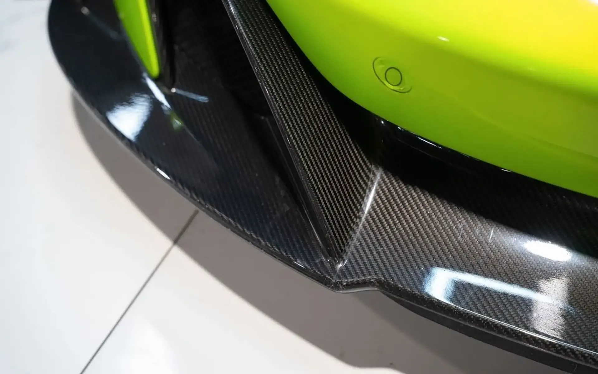 McLaren 675LT — photo 13