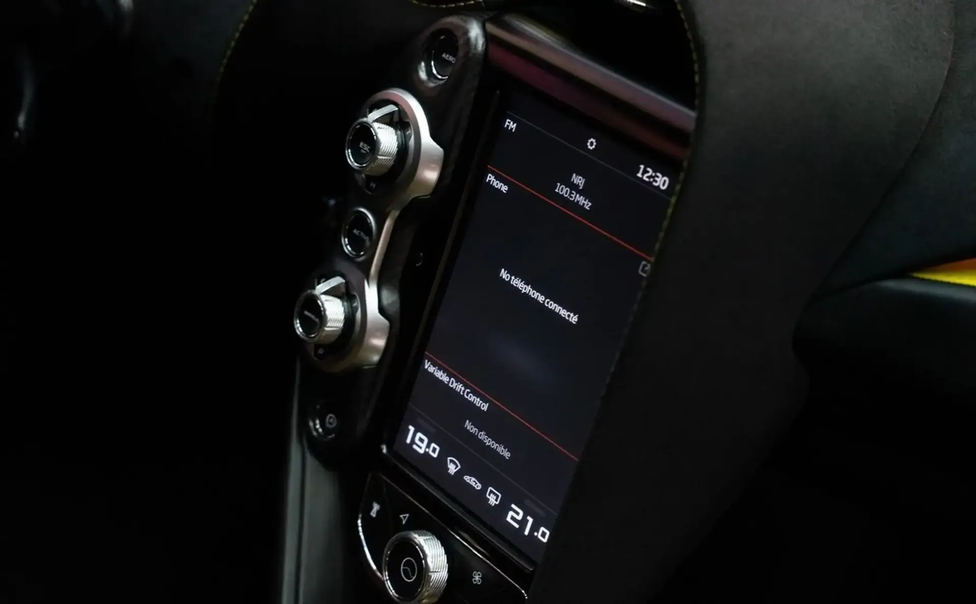McLaren 720S — photo 9