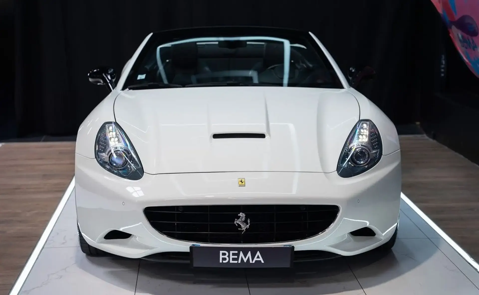 Ferrari California — photo 7