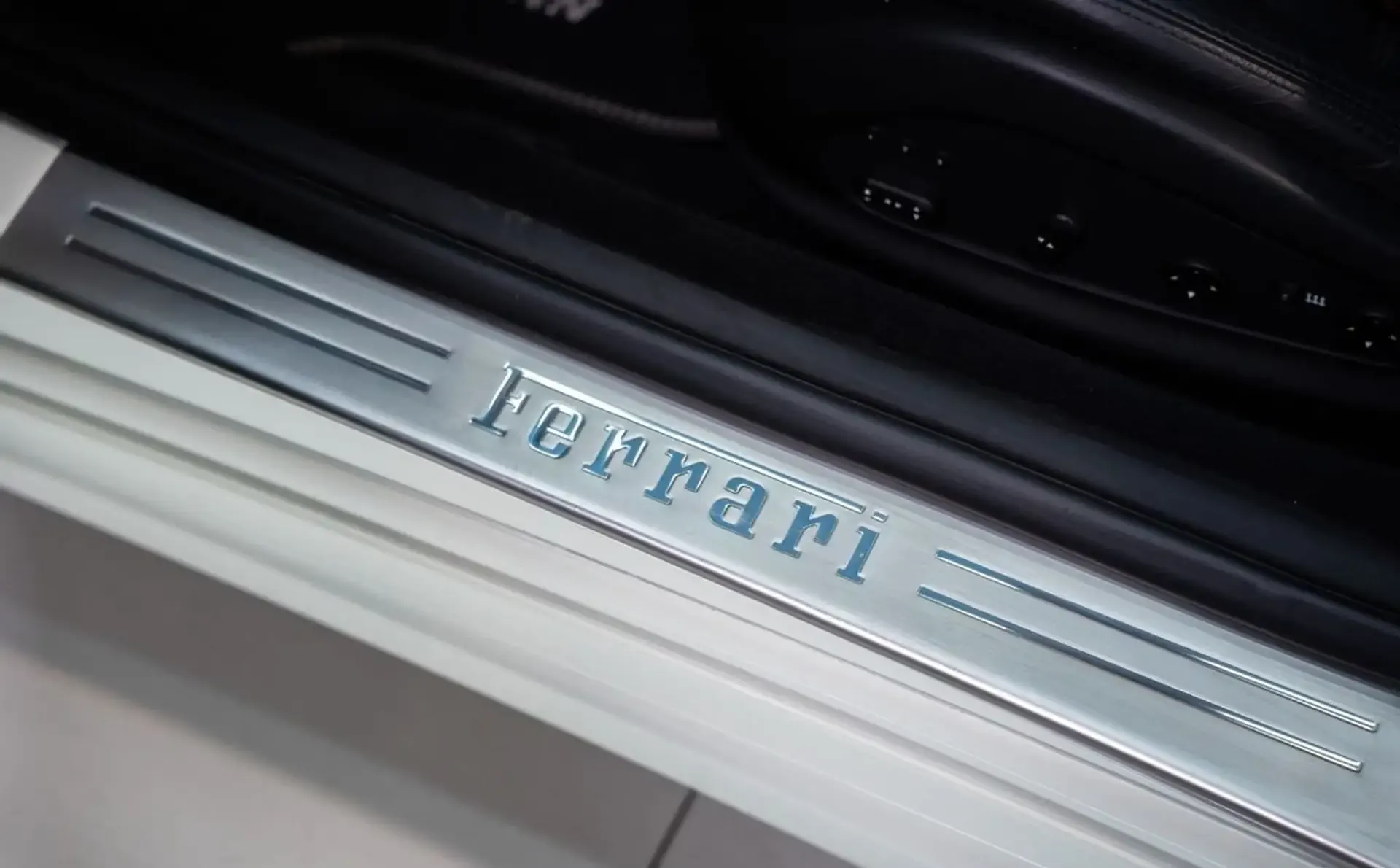 Ferrari California — photo 15