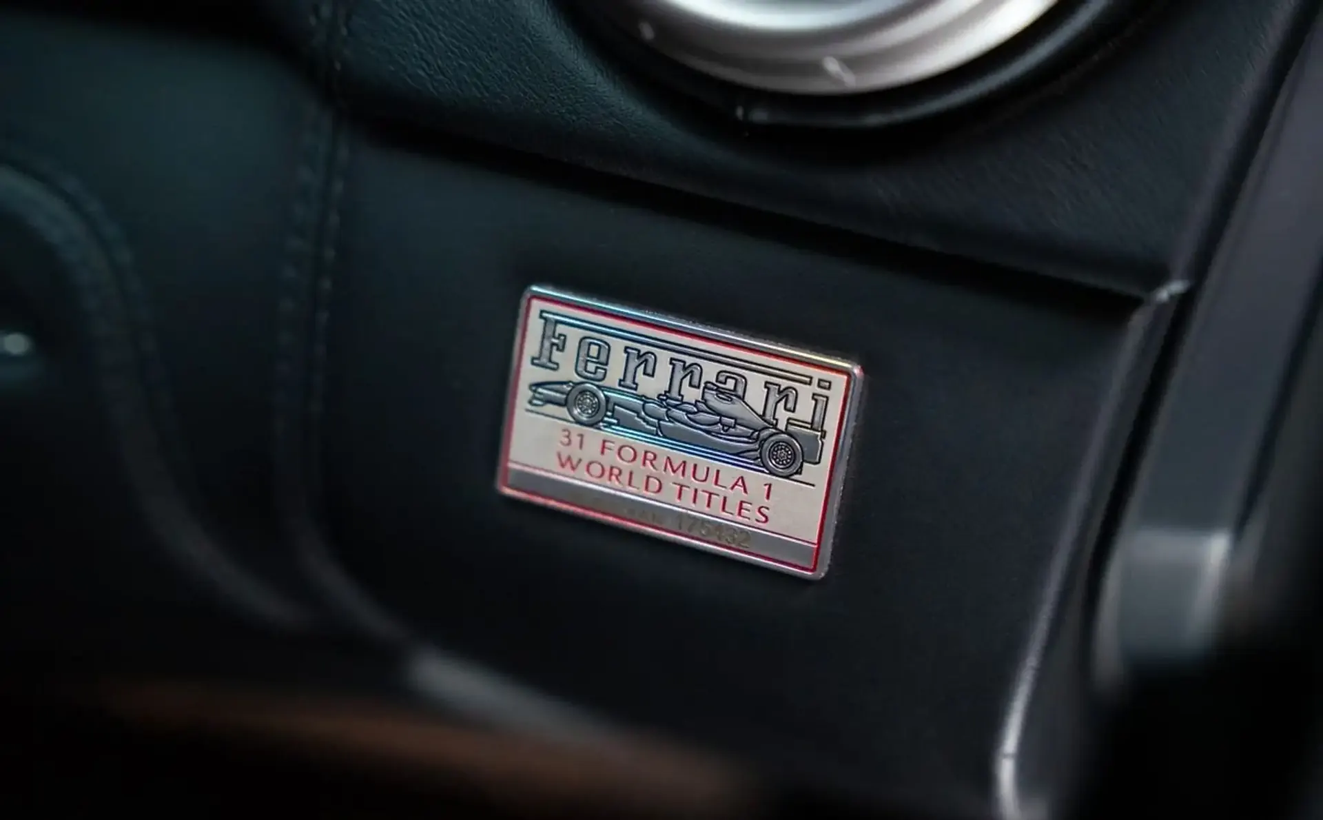 Ferrari California — photo 10