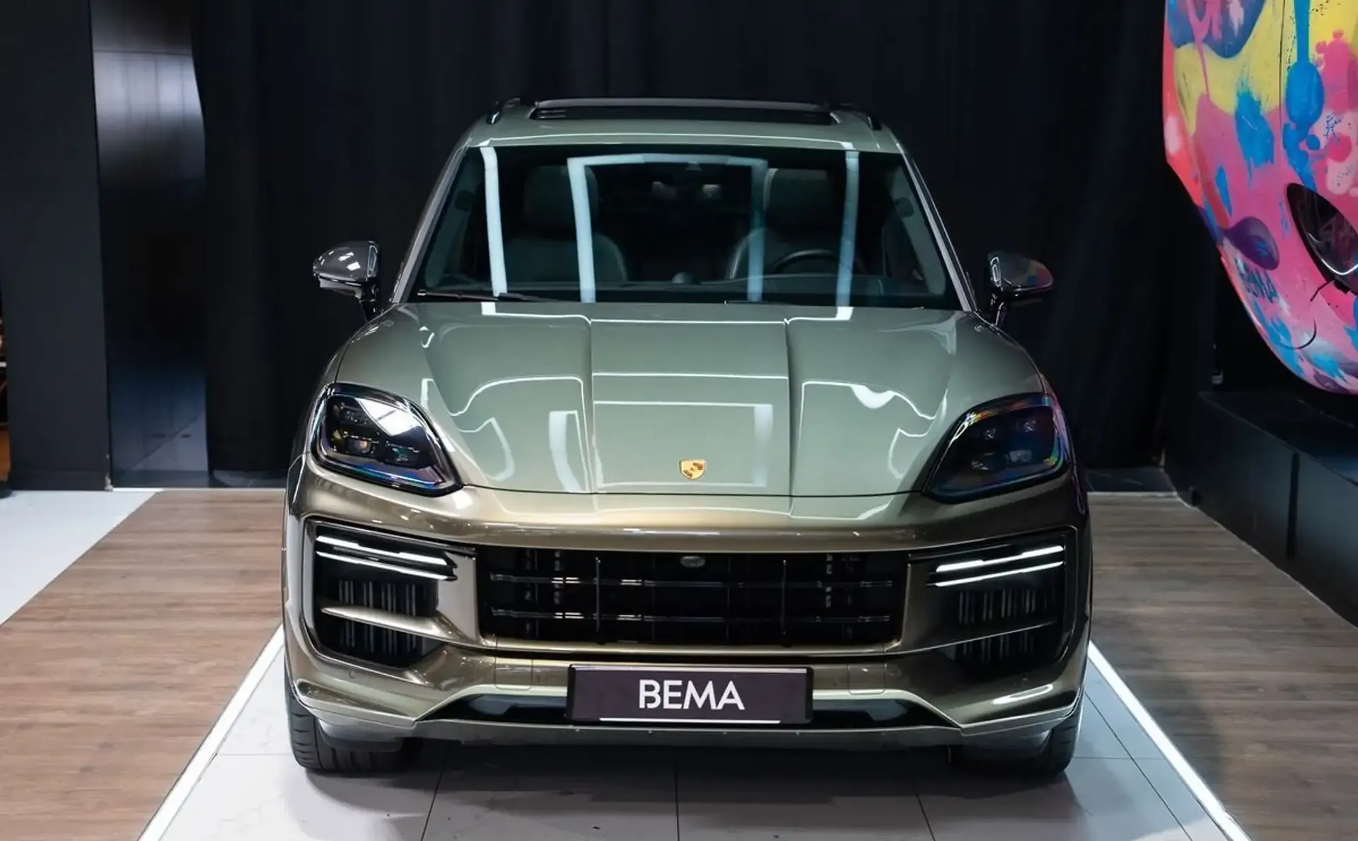 Porsche Cayenne — photo 4