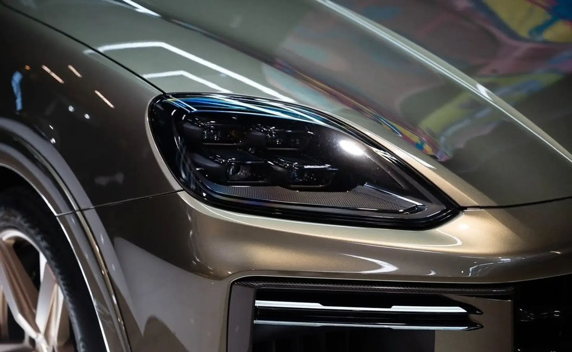 Porsche Cayenne — photo 13