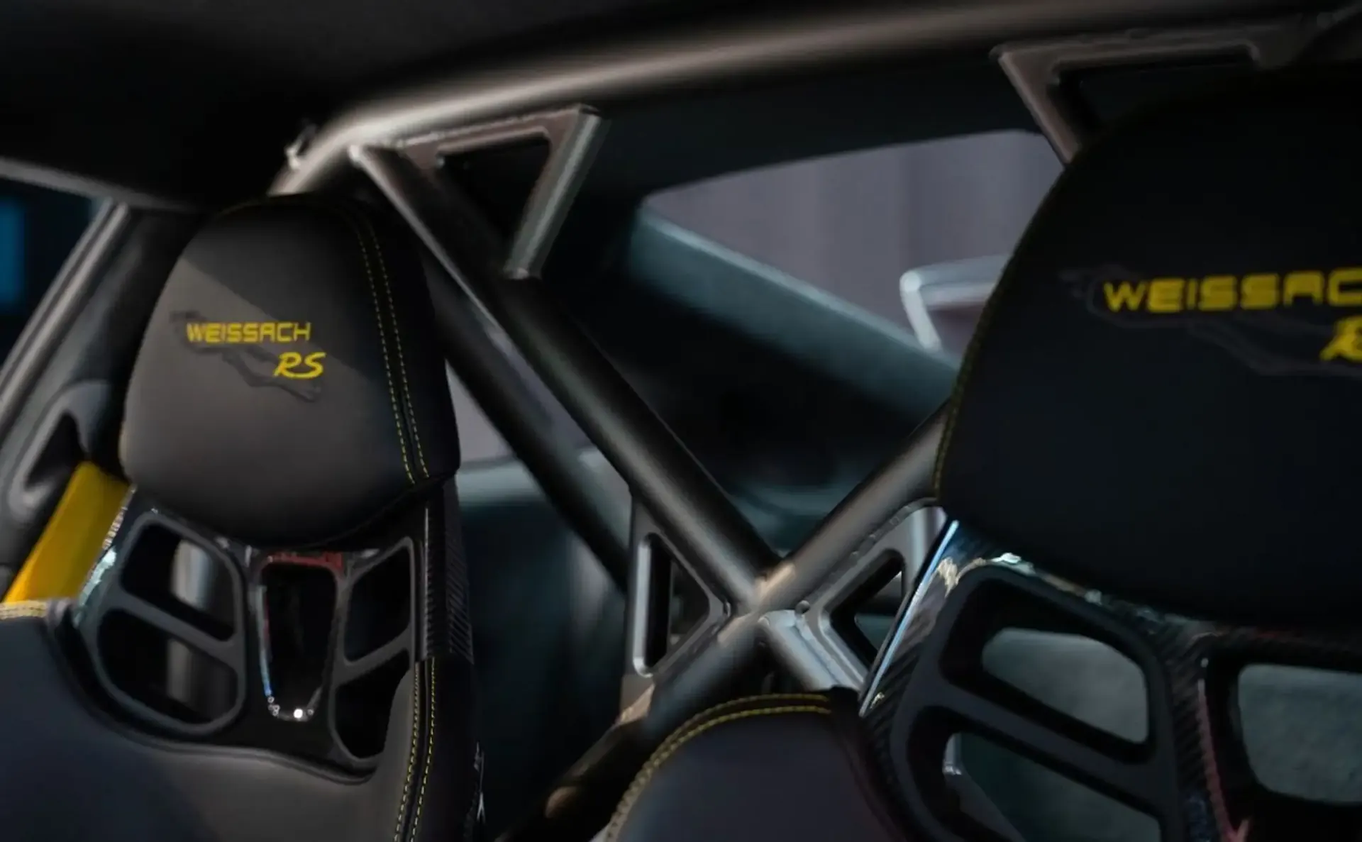 Porsche 991 — photo 11