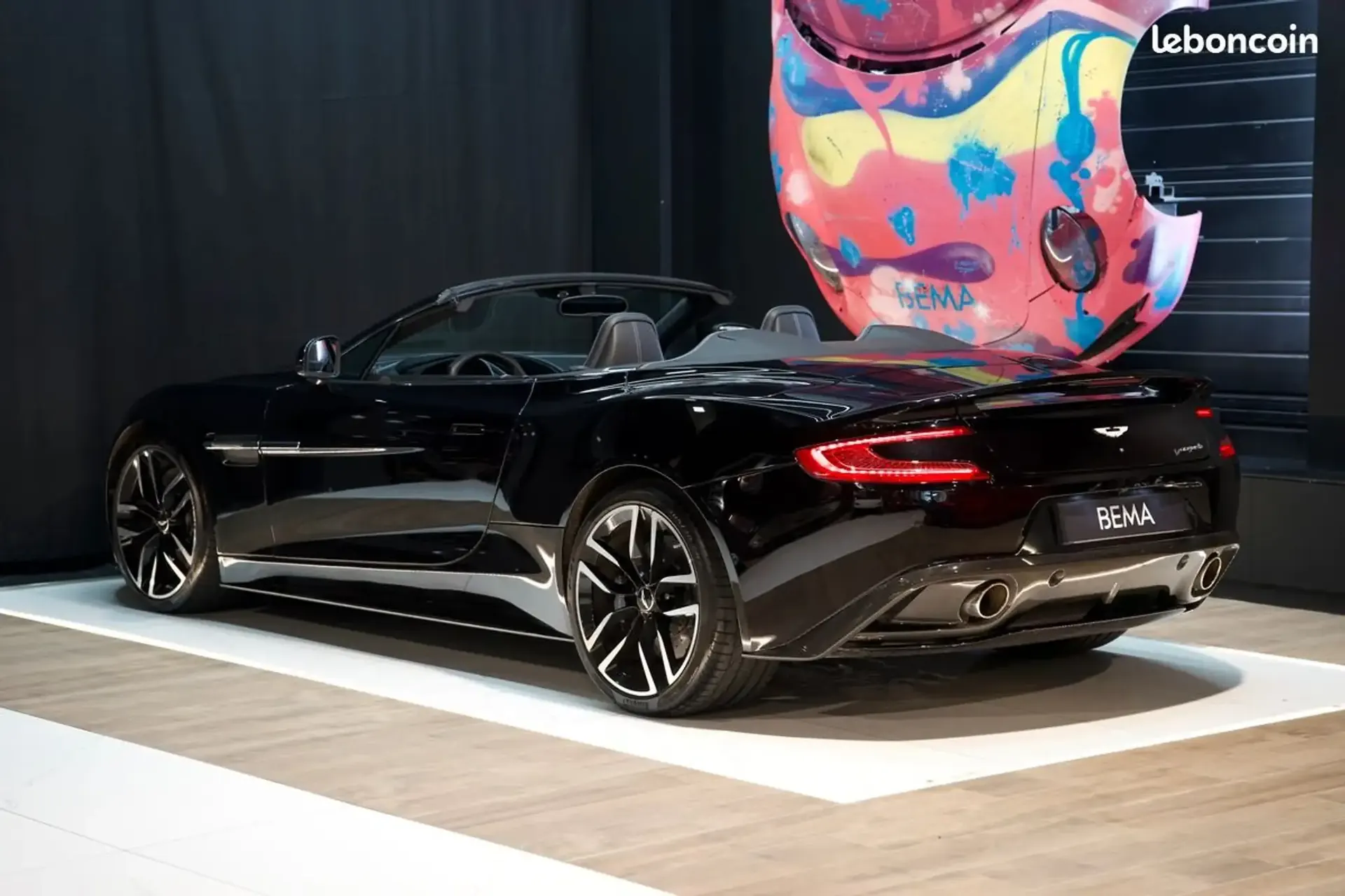 Aston Martin Vanquish — photo 4