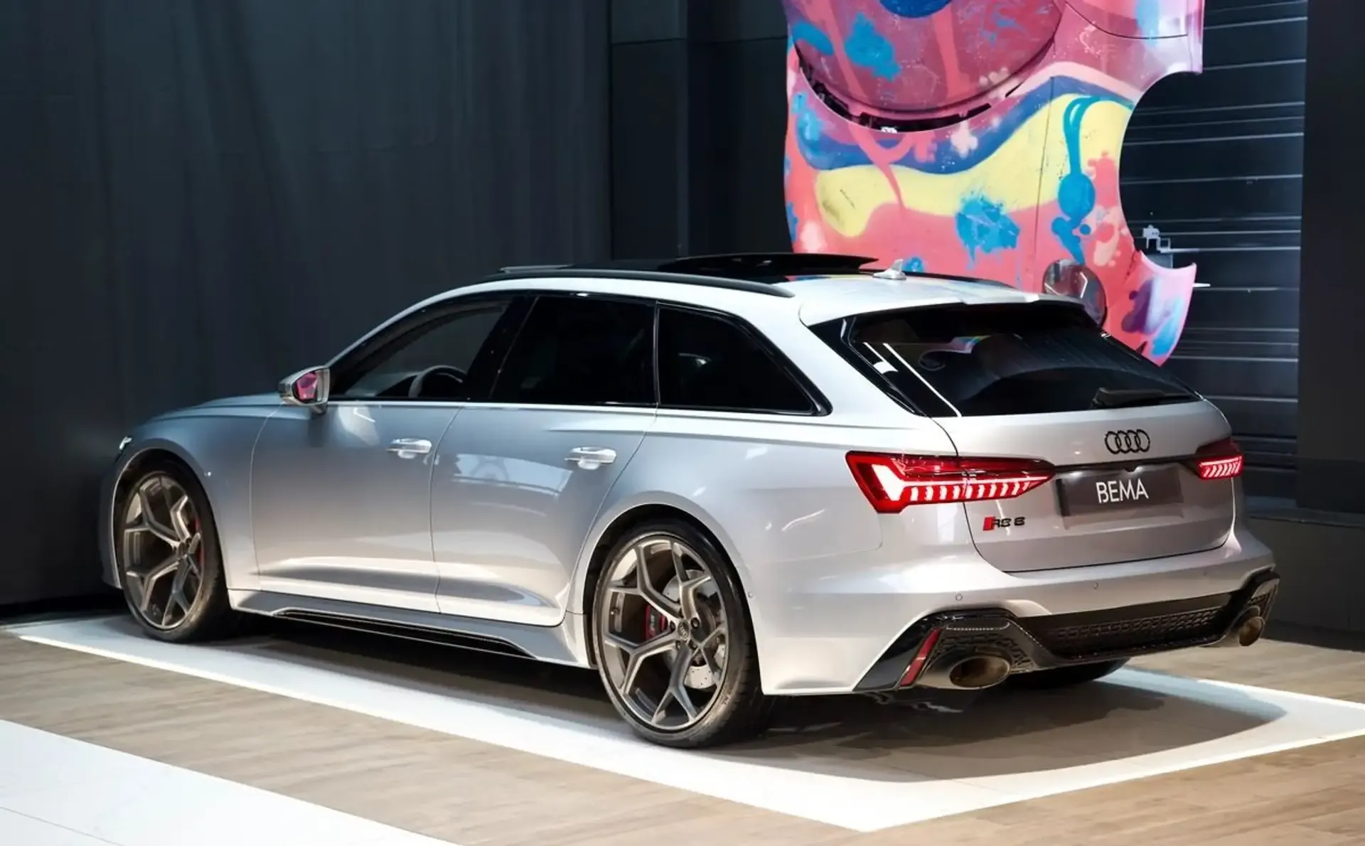 Audi RS6 — photo 3