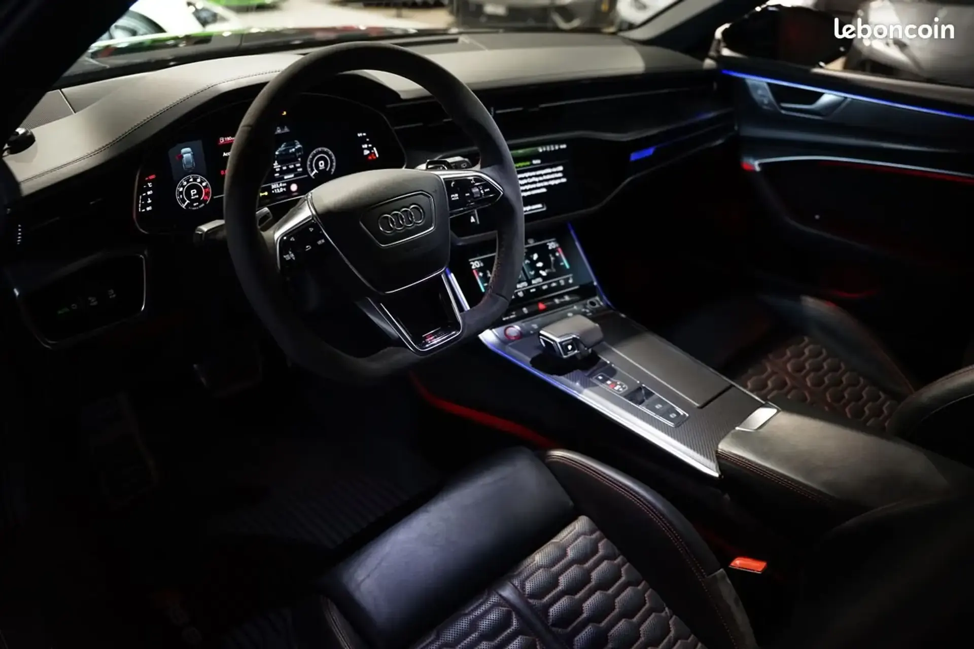 Audi RS6 — photo 10