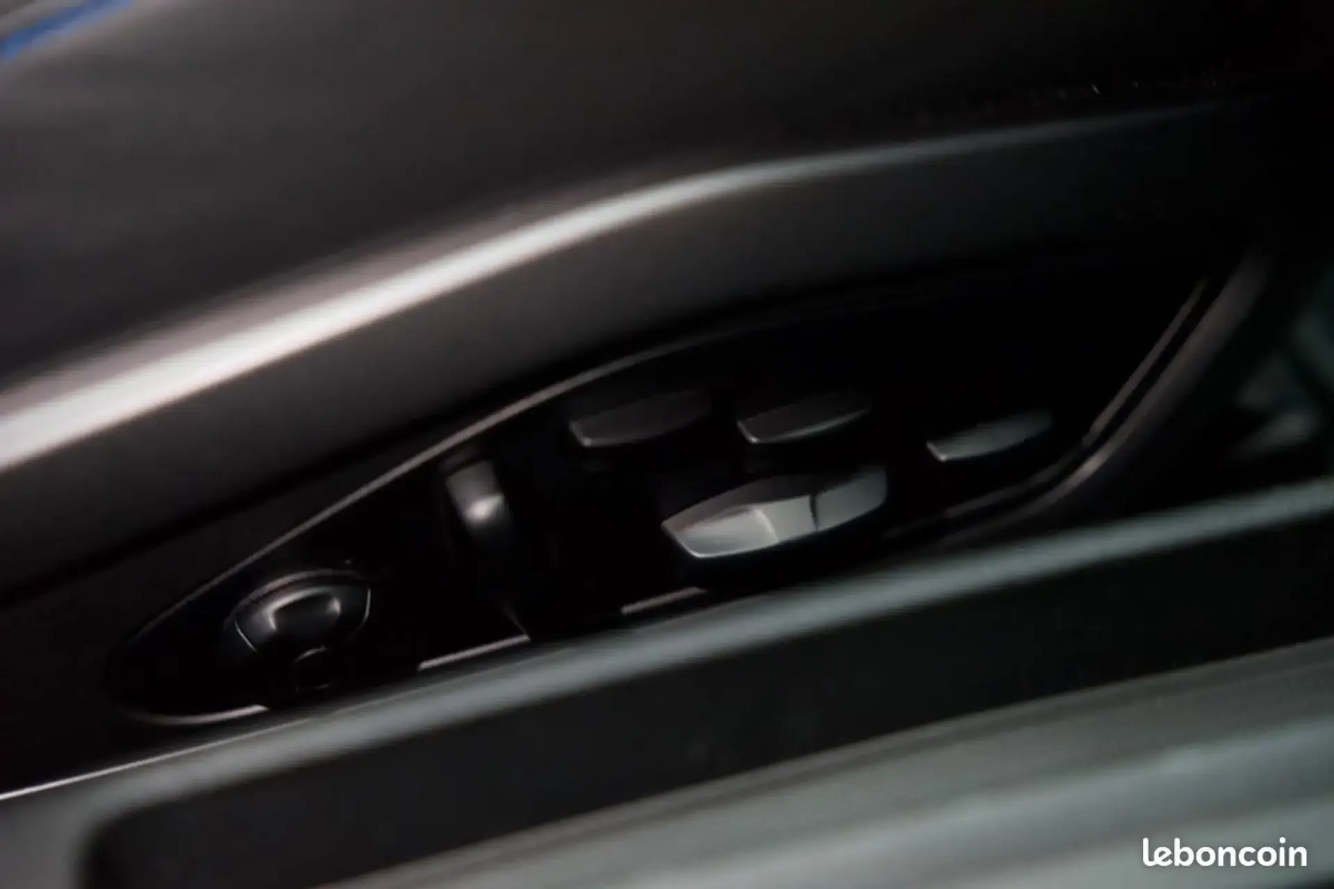 Porsche 992 — photo 14