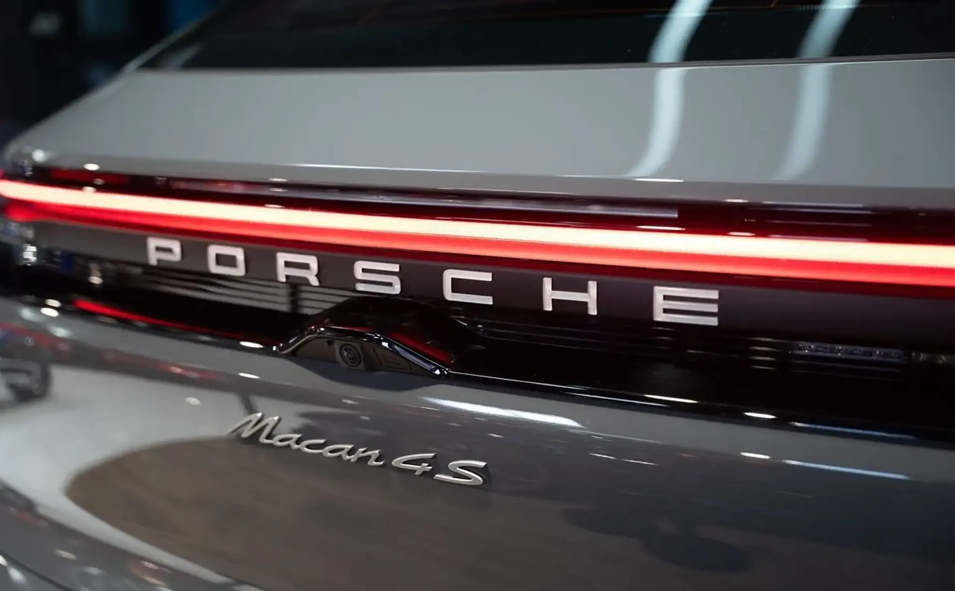 Porsche Macan — photo 5