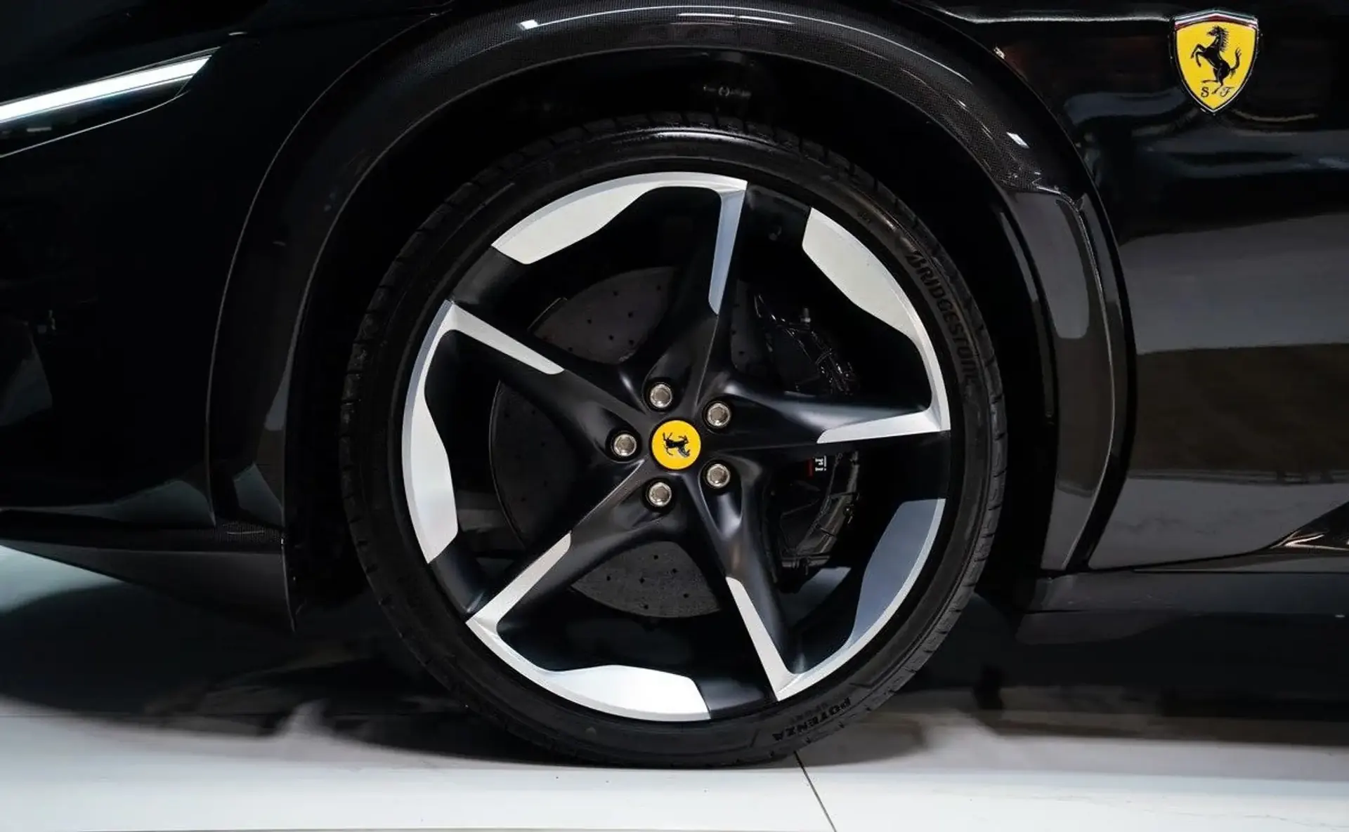 Ferrari Purosangue — photo 6