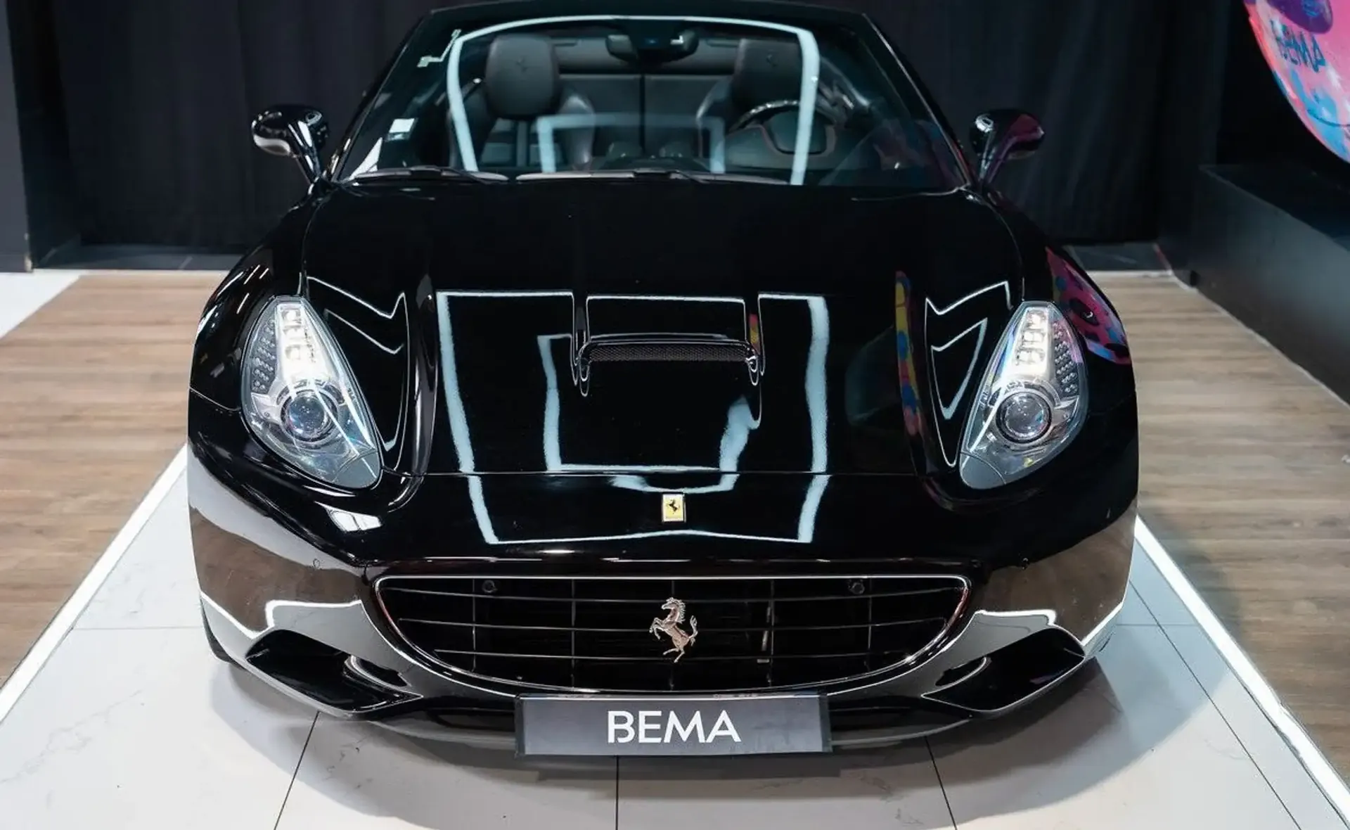Ferrari California — photo 2