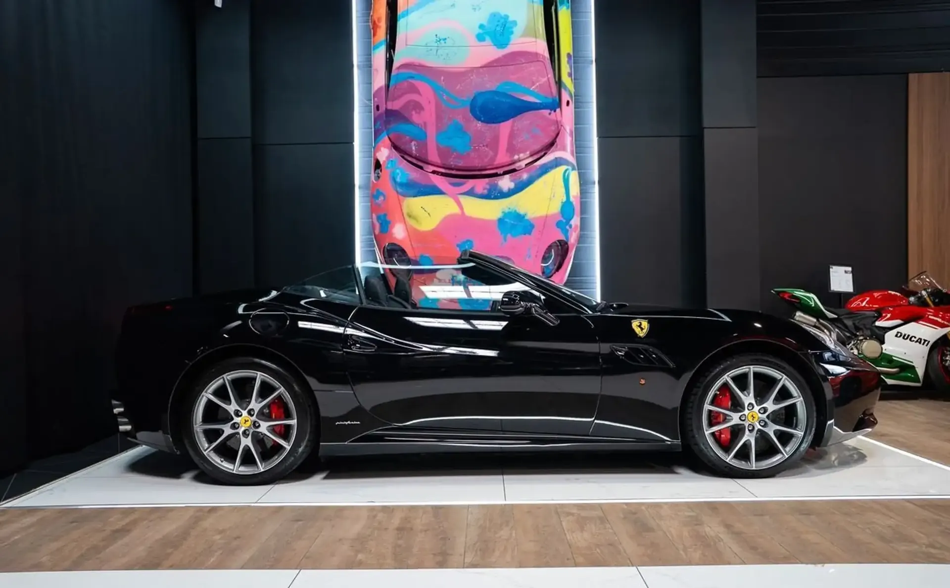 Ferrari California — photo 3