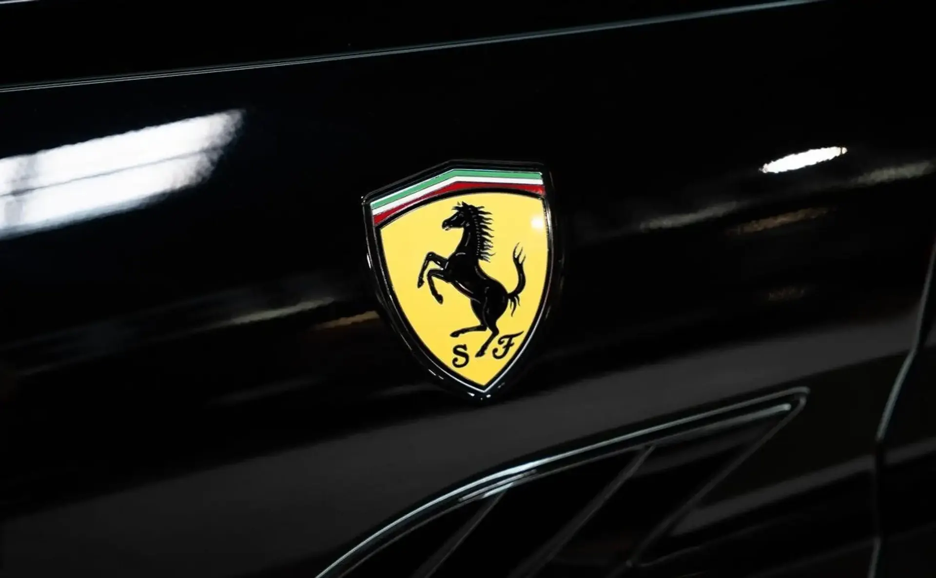 Ferrari California — photo 14