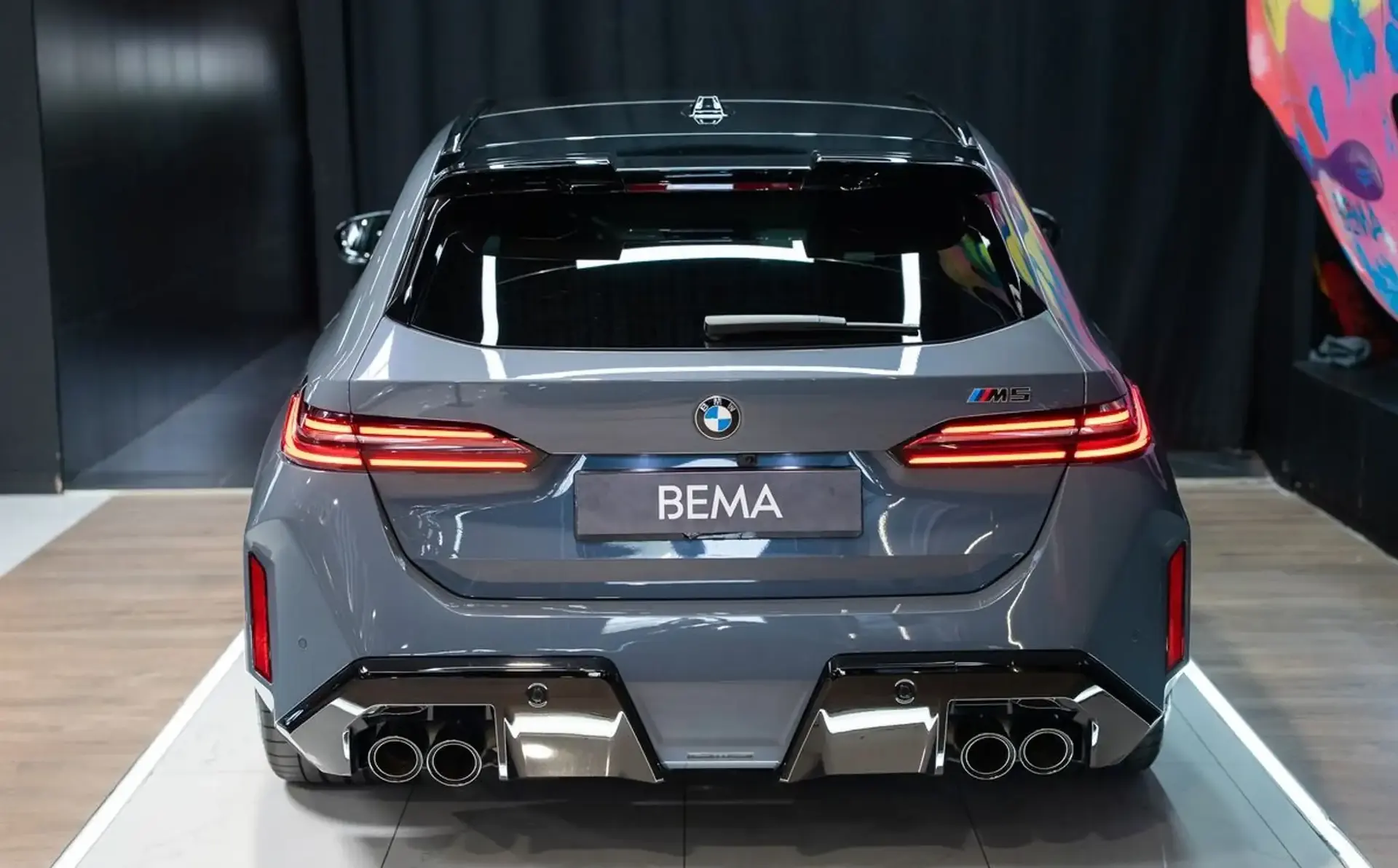 BMW M5 — photo 9
