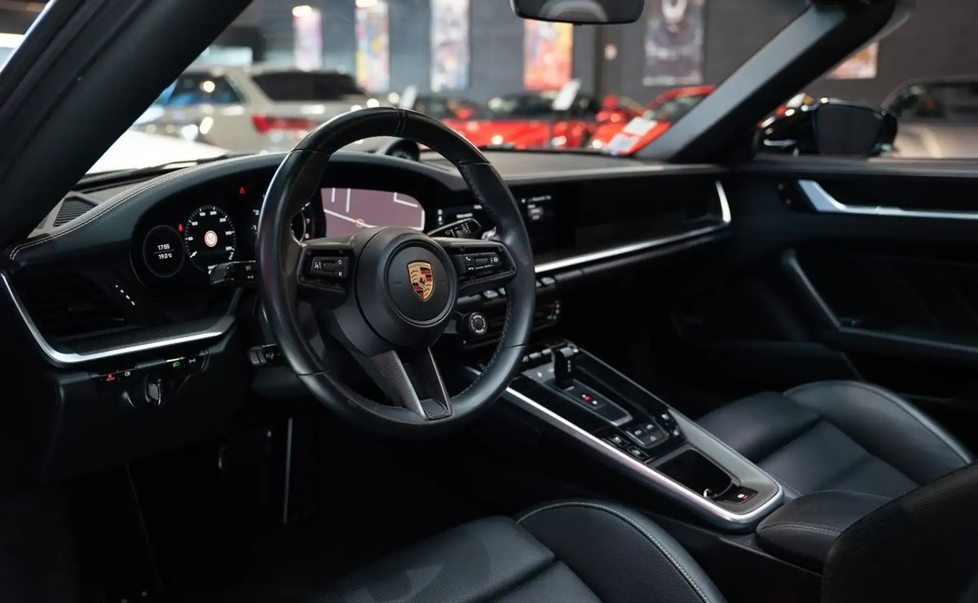 Porsche 992 — photo 5