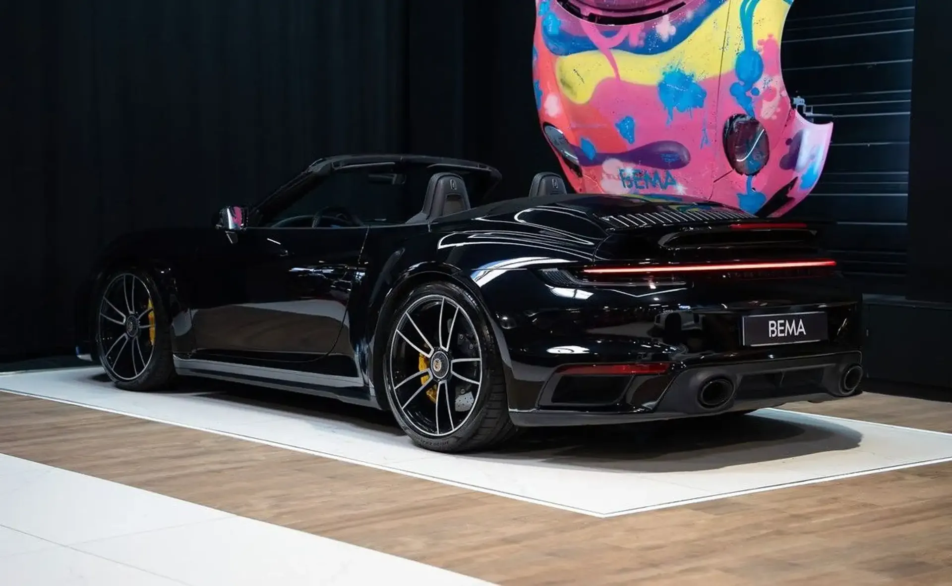 Porsche 992 — photo 3