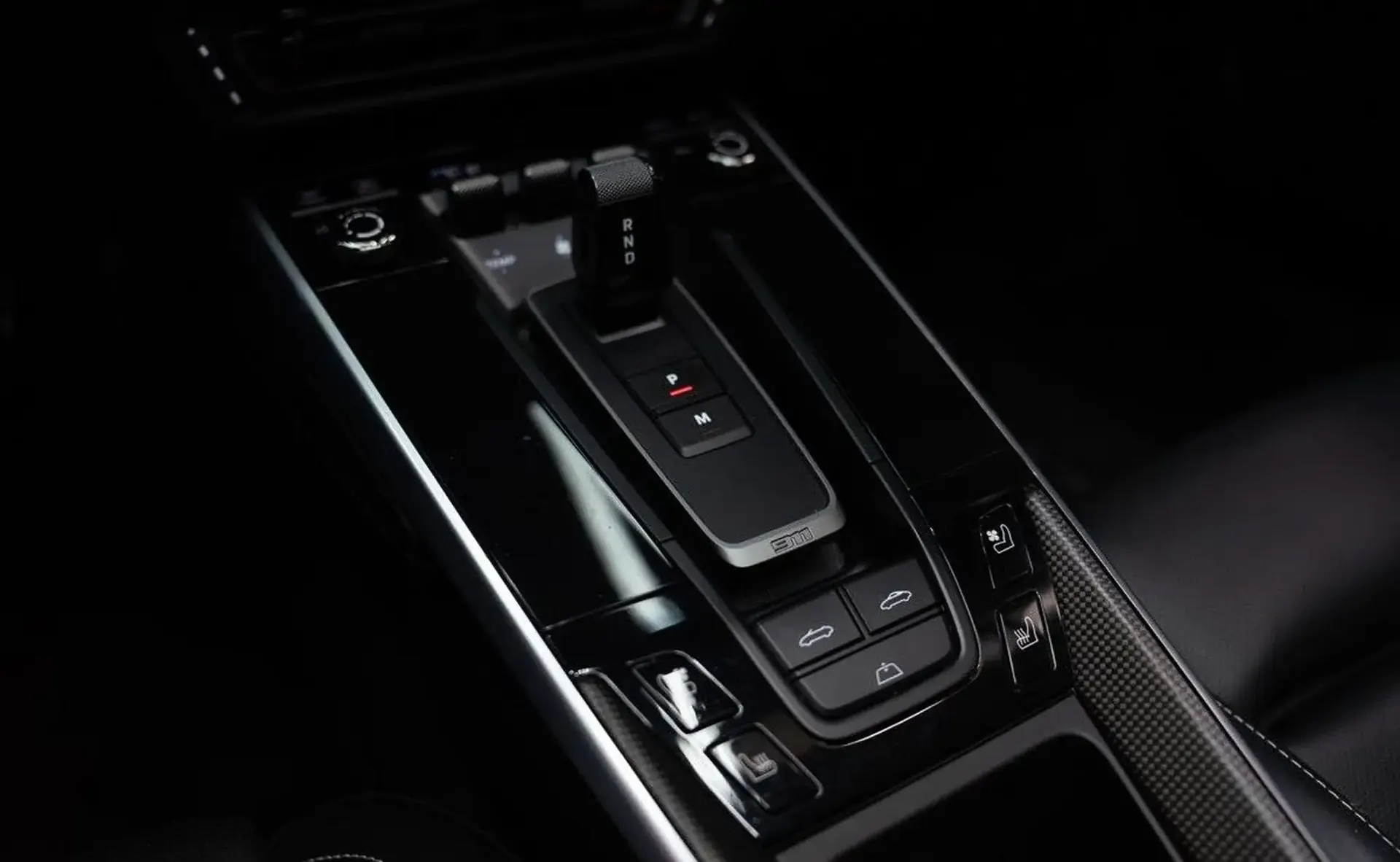 Porsche 992 — photo 10