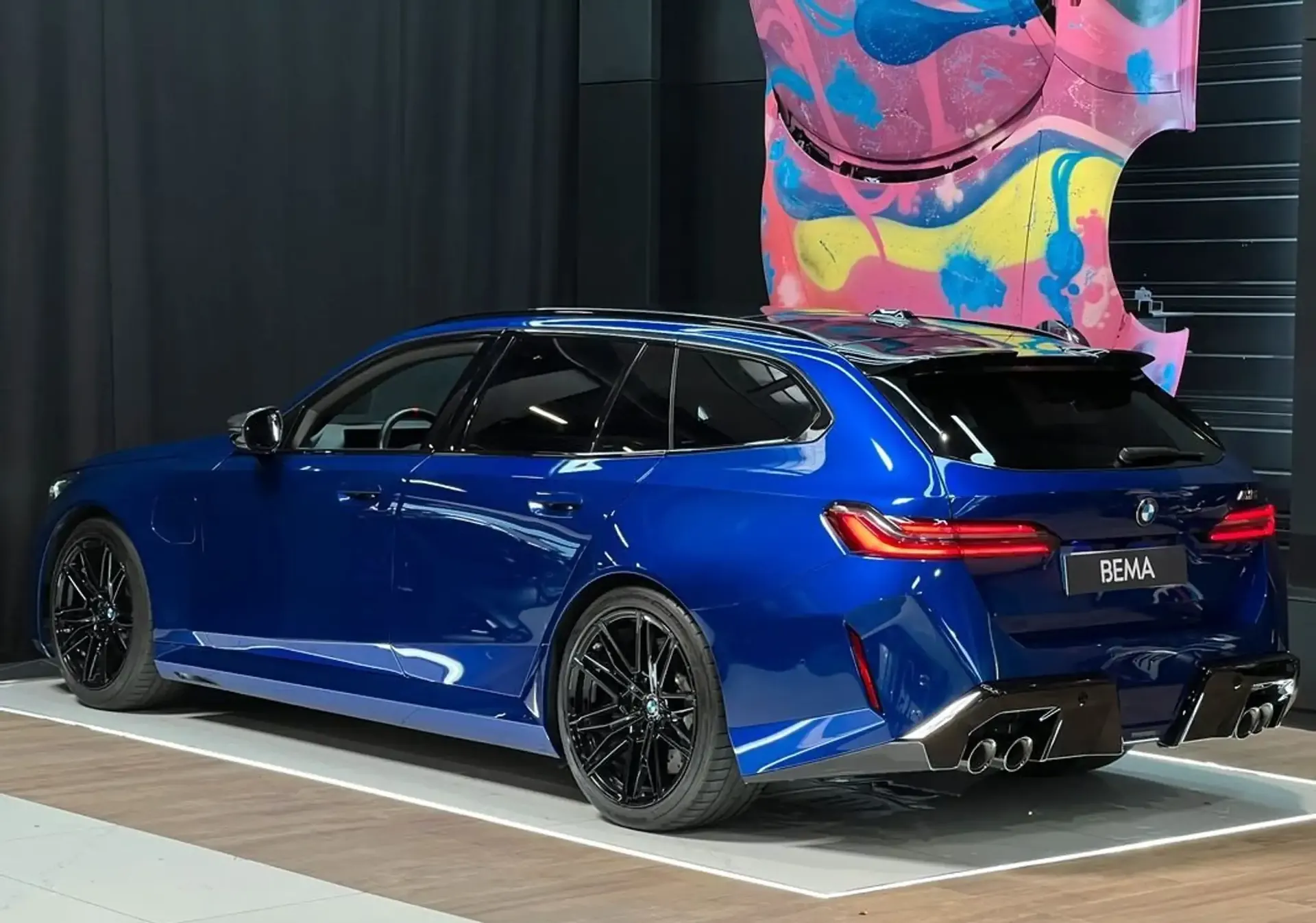 BMW M5 — photo 4