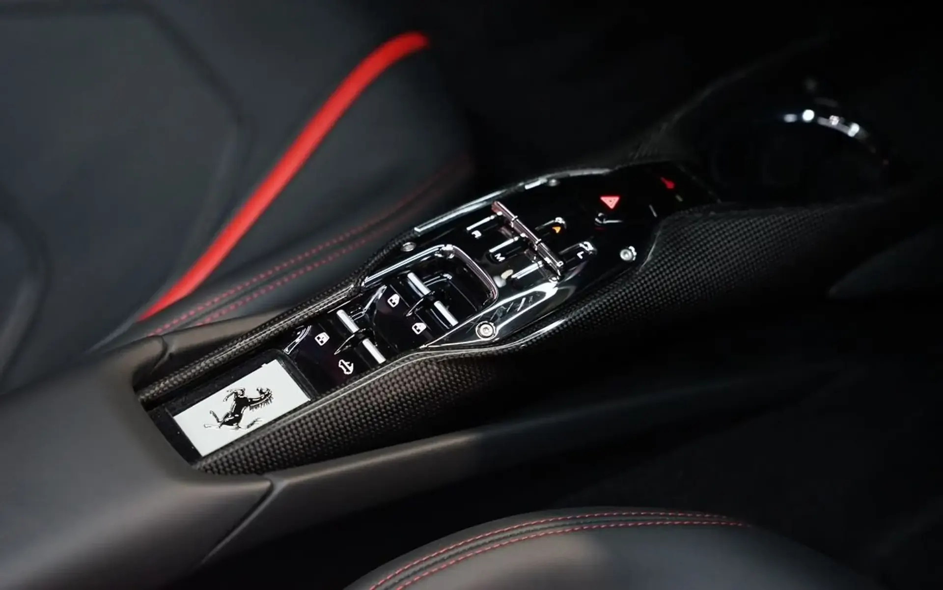 Ferrari 296 — photo 10