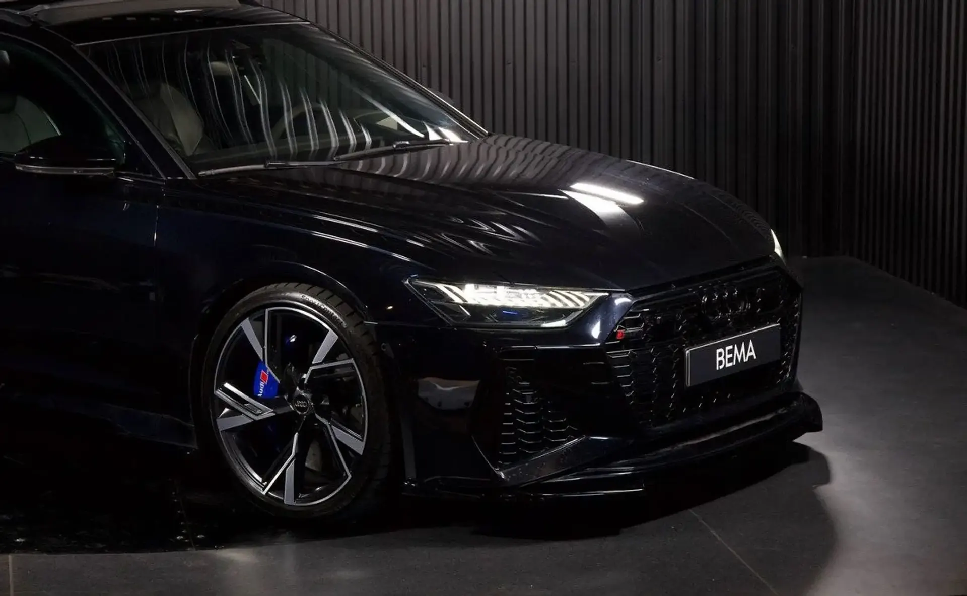 Audi RS6 — photo 2