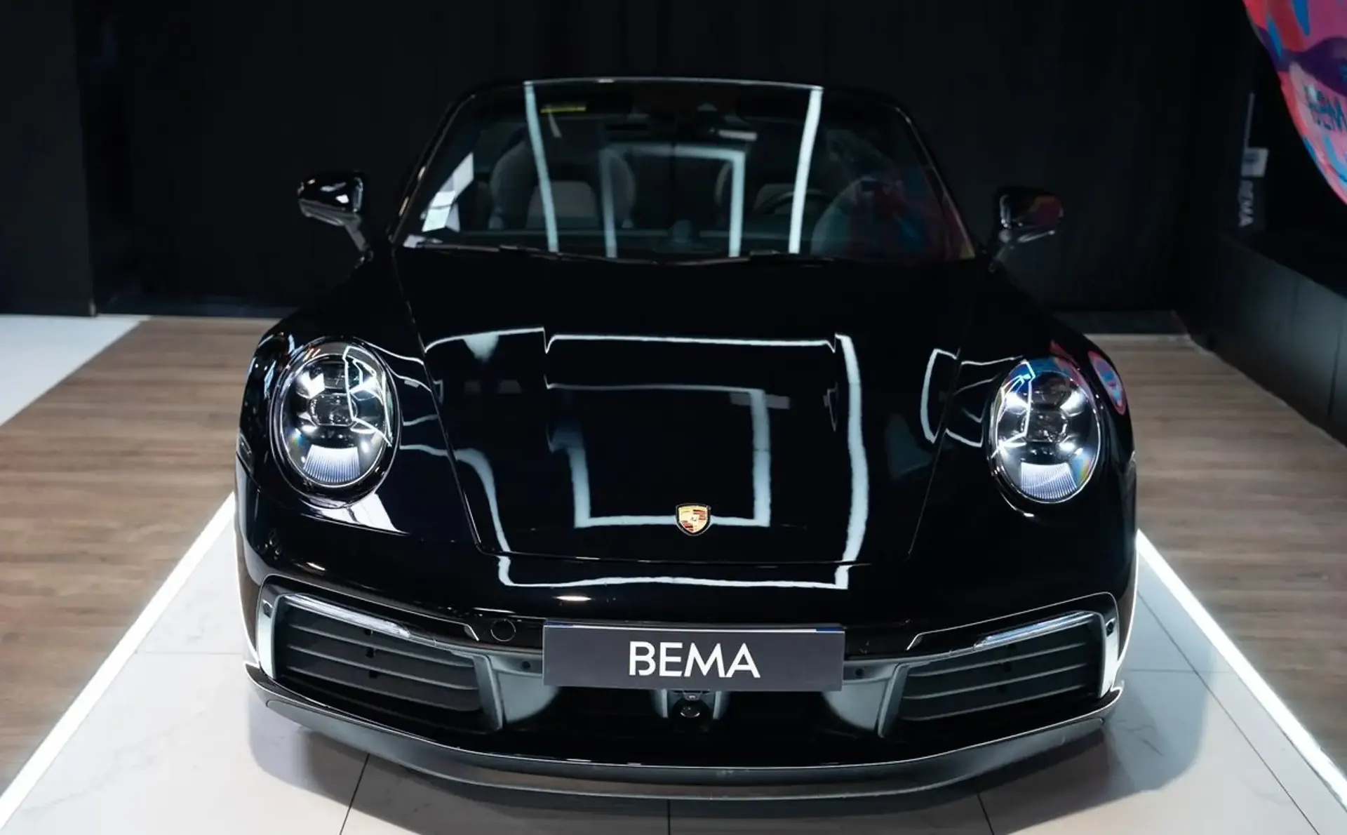 Porsche 992 — photo 2
