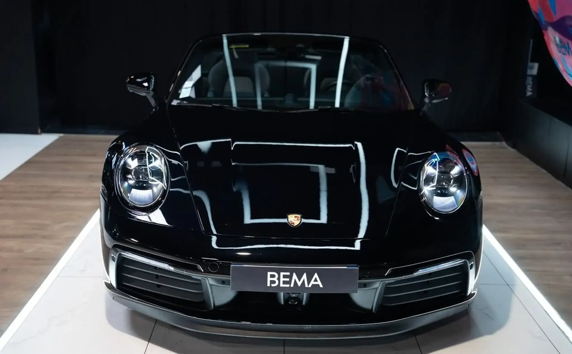 Porsche 992 — photo 2