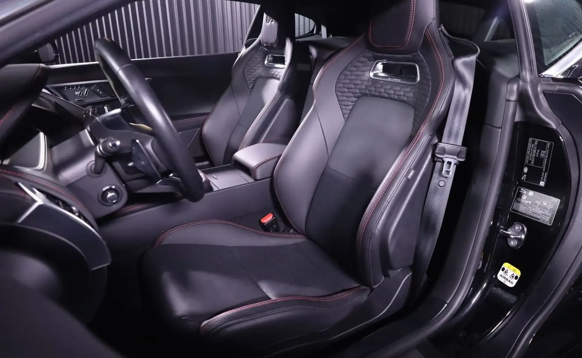 Jaguar F-Type — photo 6