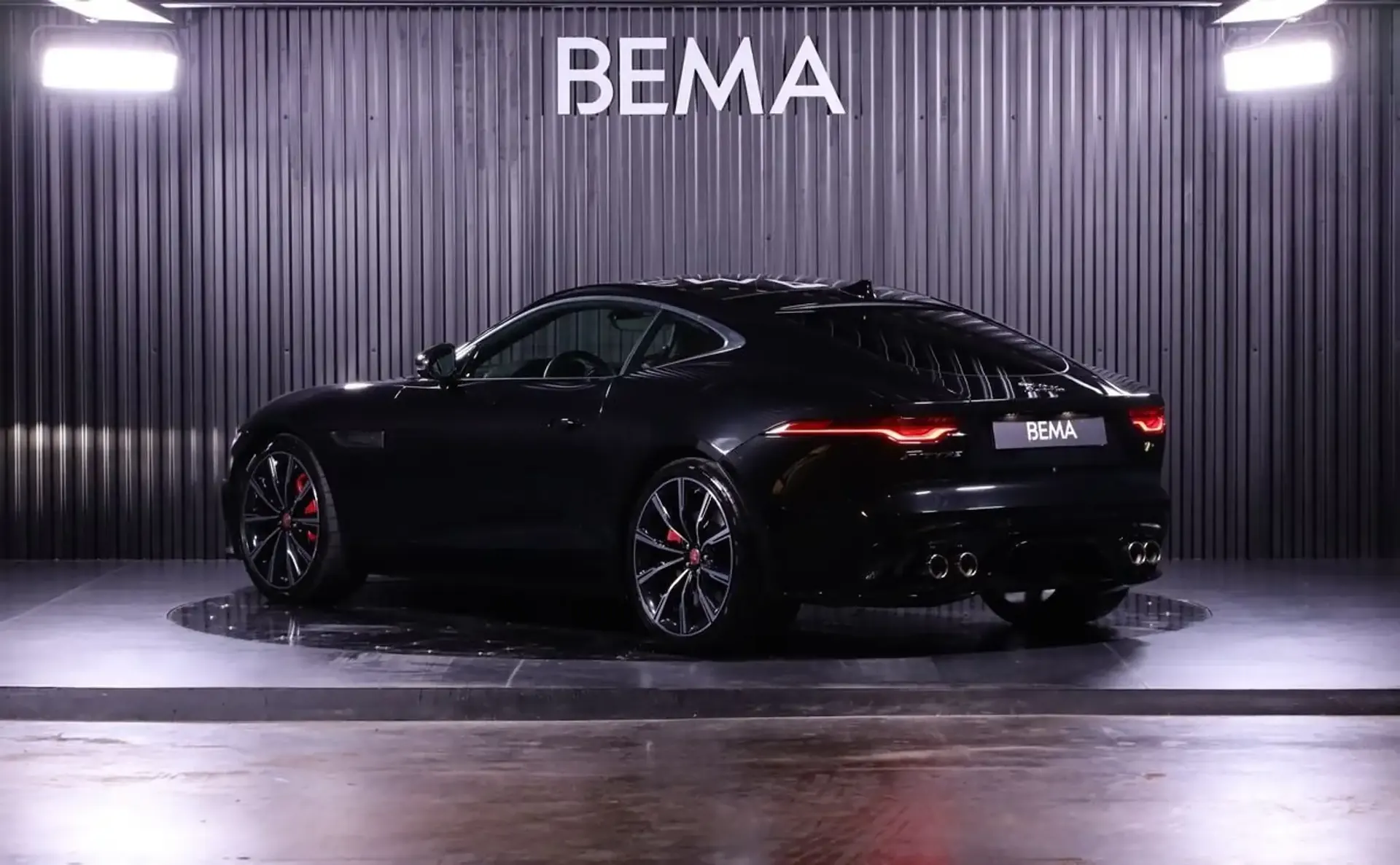 Jaguar F-Type — photo 3