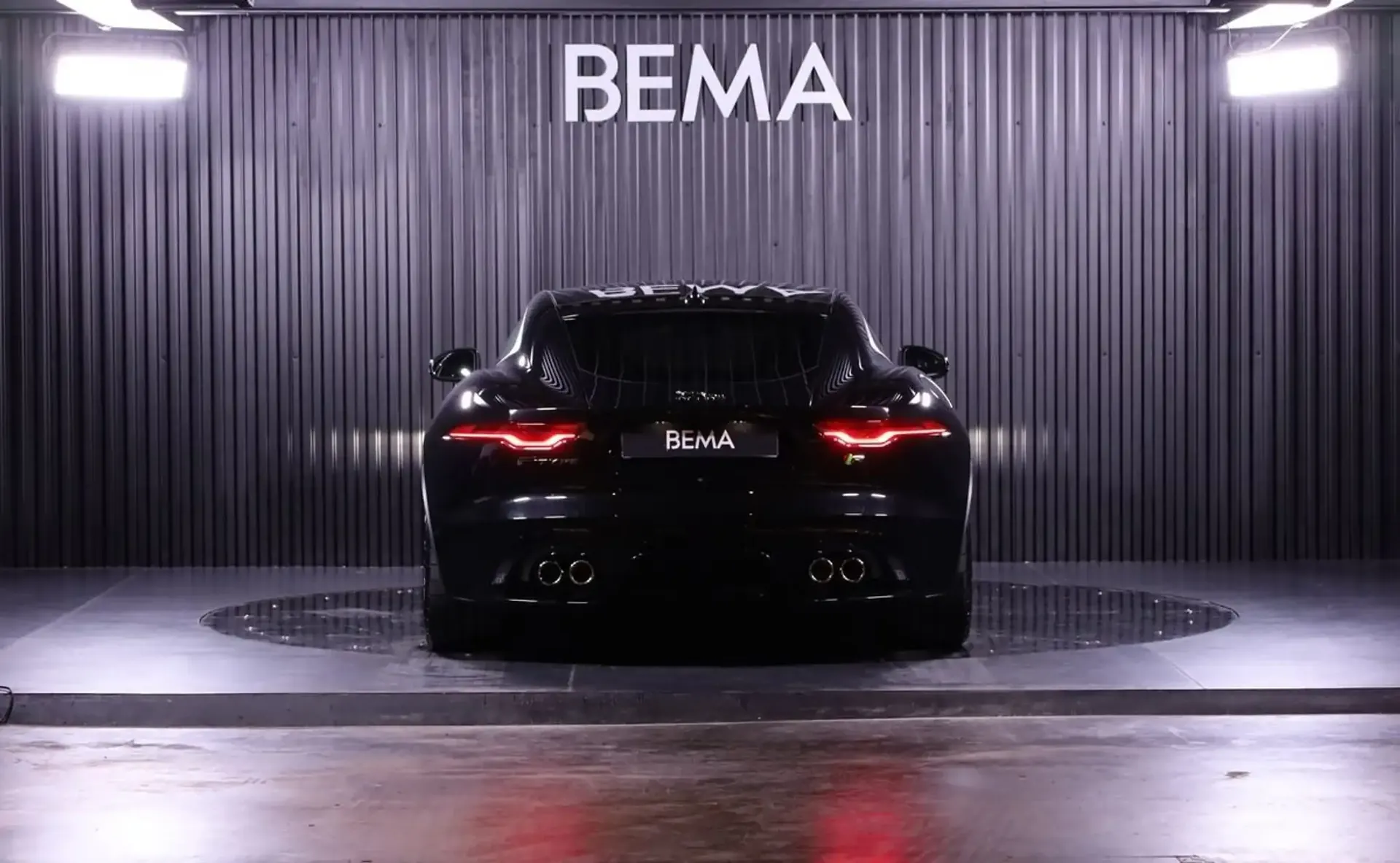 Jaguar F-Type — photo 4