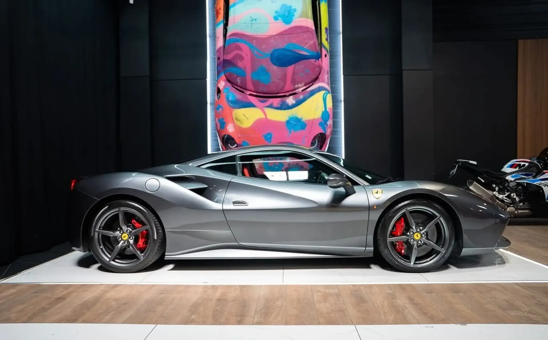 Ferrari 488 — photo 2