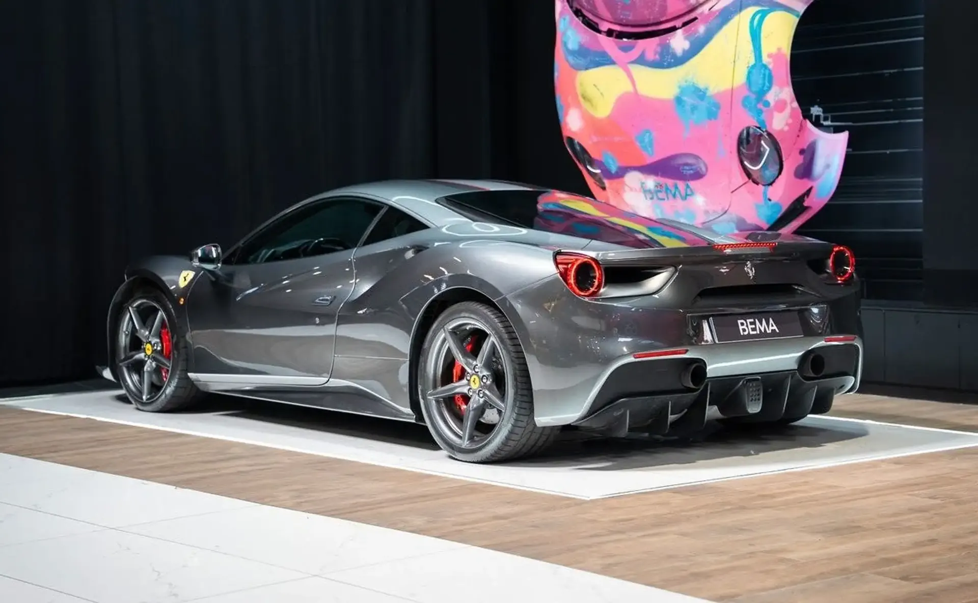 Ferrari 488 — photo 4