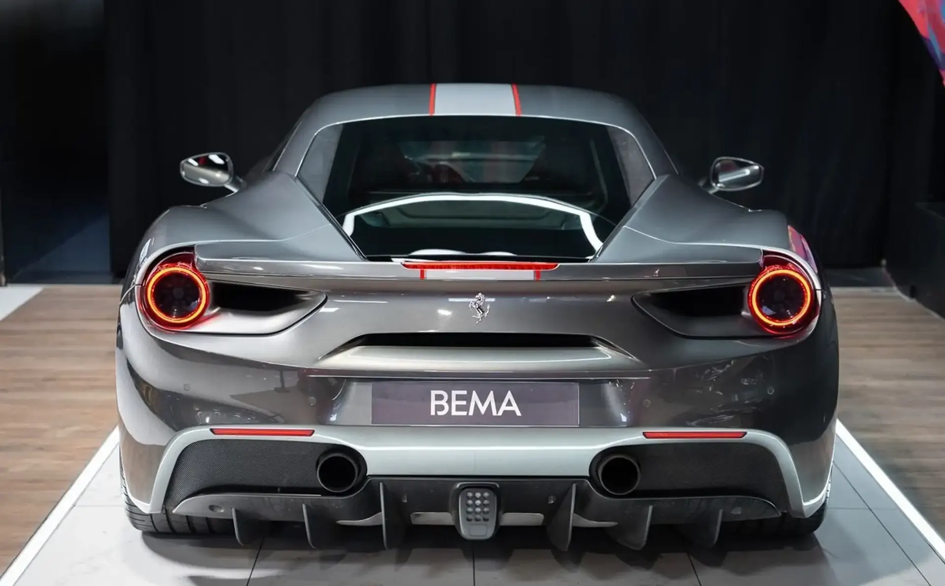 Ferrari 488 — photo 3